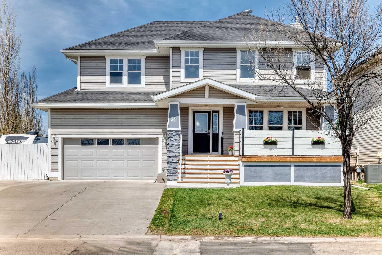 22 Moe Avenue NW