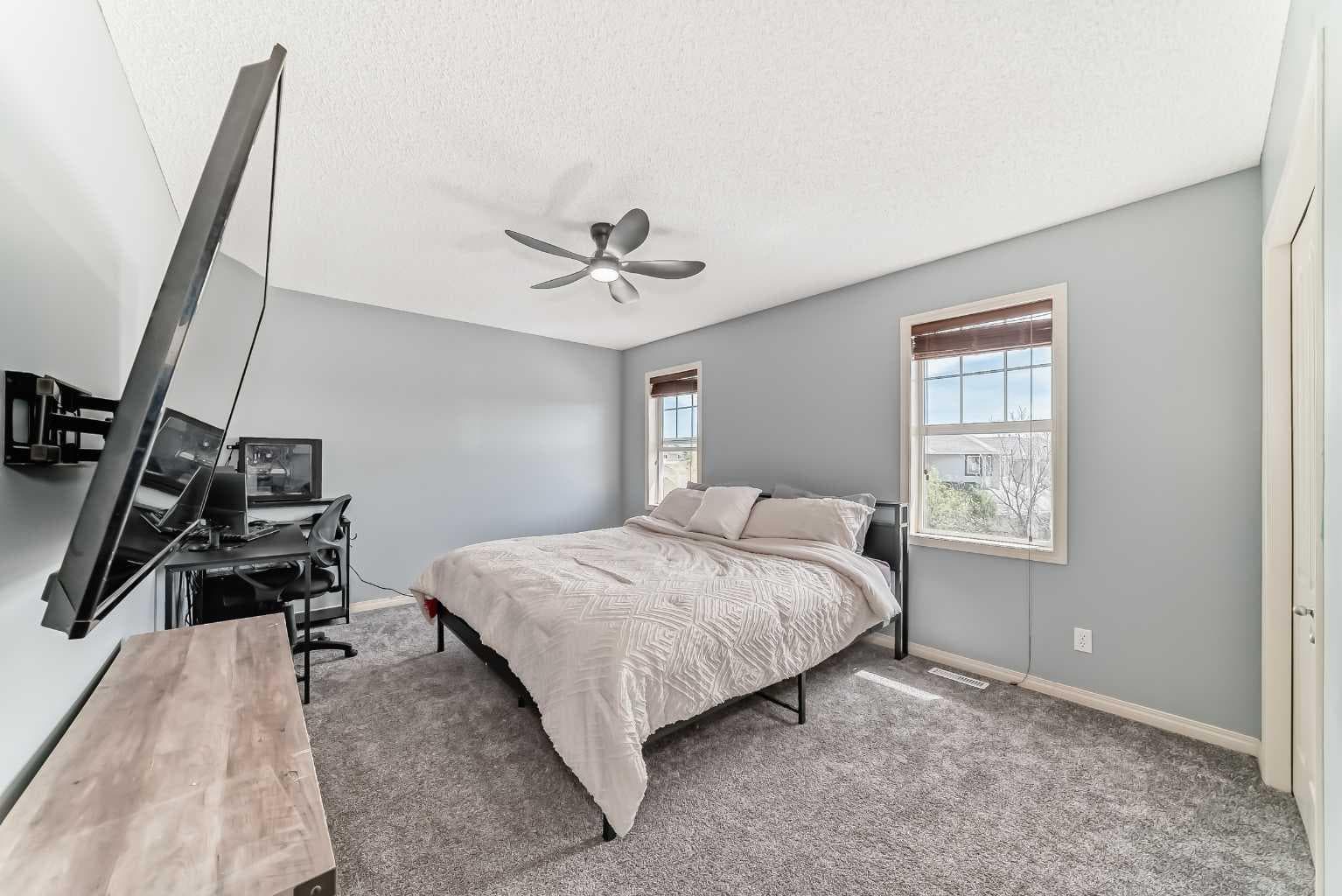 22 Moe Avenue NW