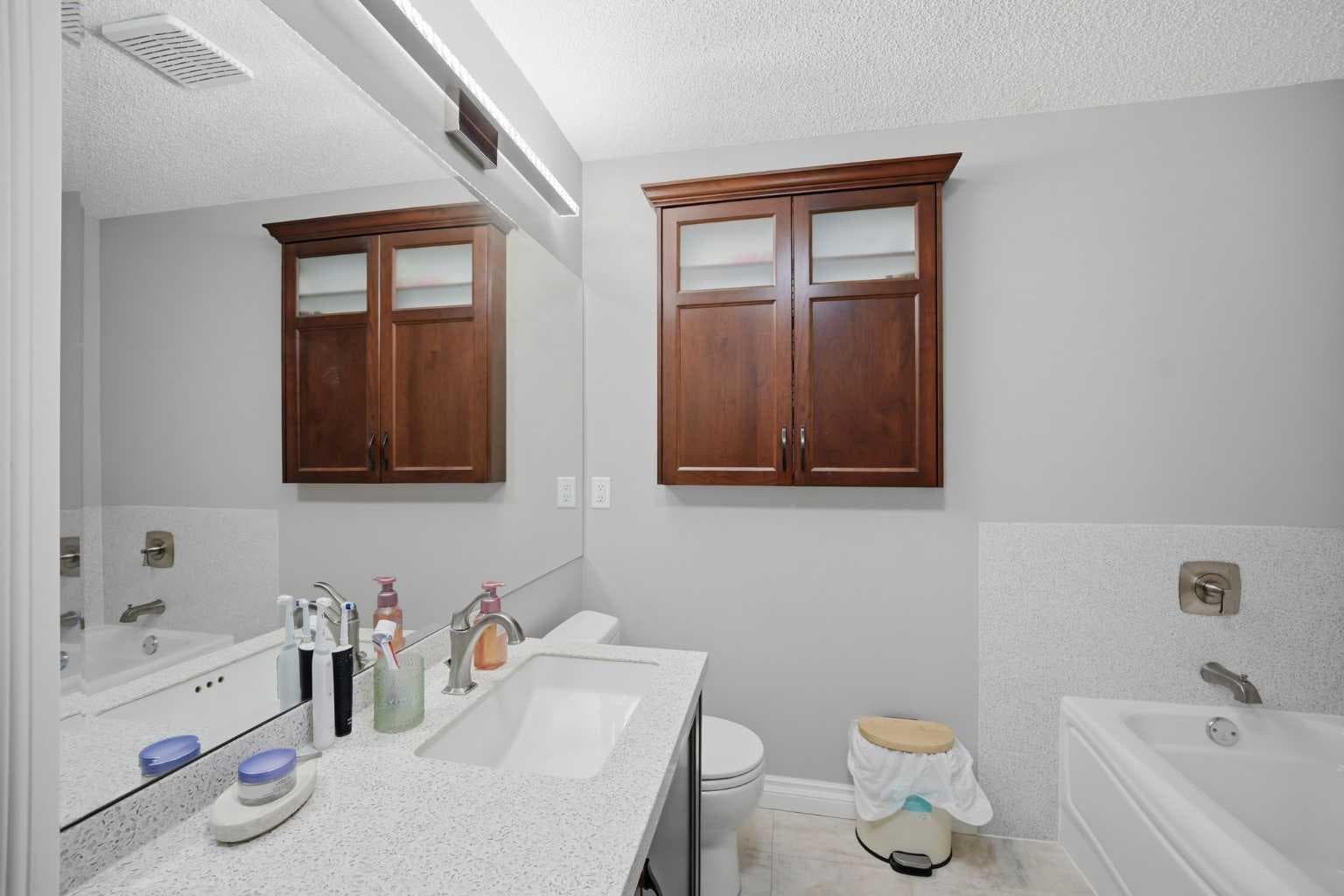 3137, 1010 Arbour Lake Road NW