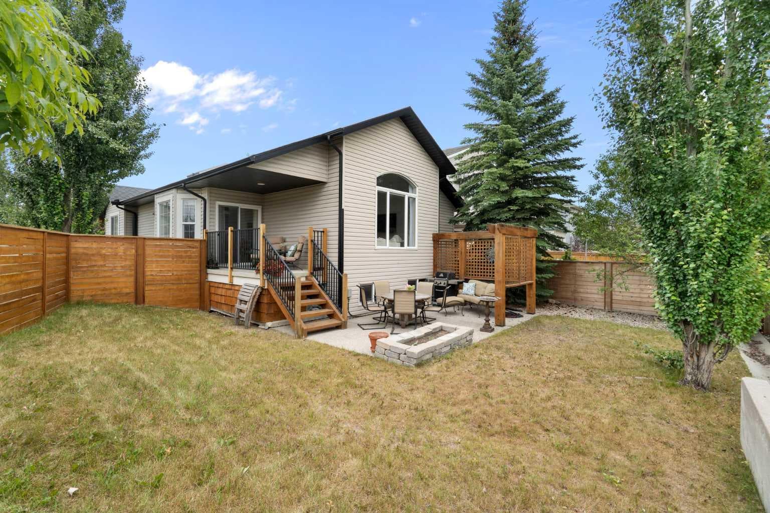 19 Rockmont Court NW
