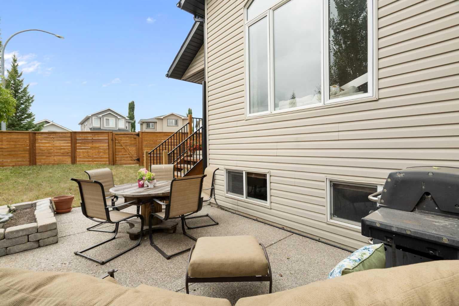 19 Rockmont Court NW