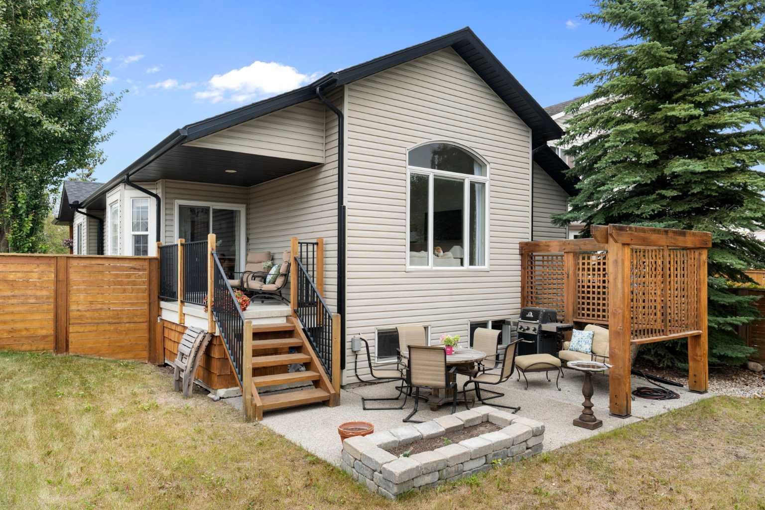 19 Rockmont Court NW