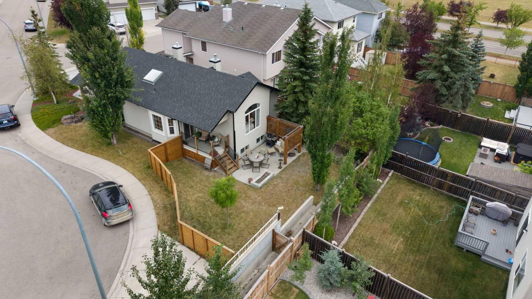 19 Rockmont Court NW