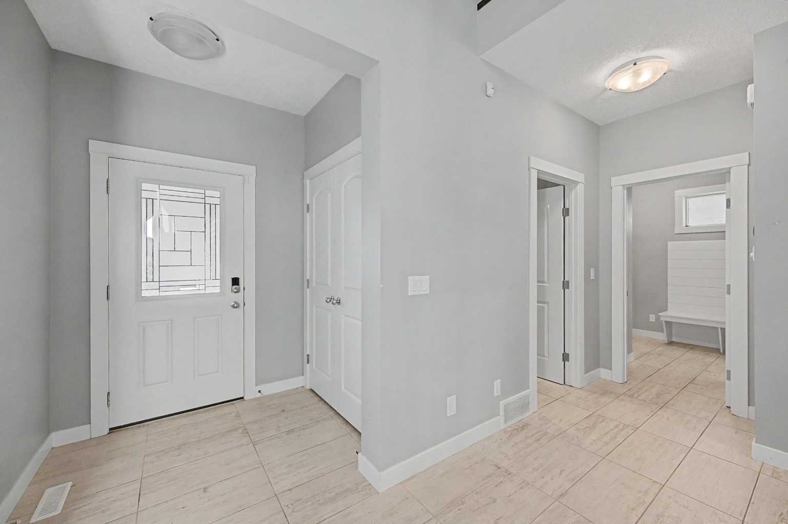 604 Midtown Place SW