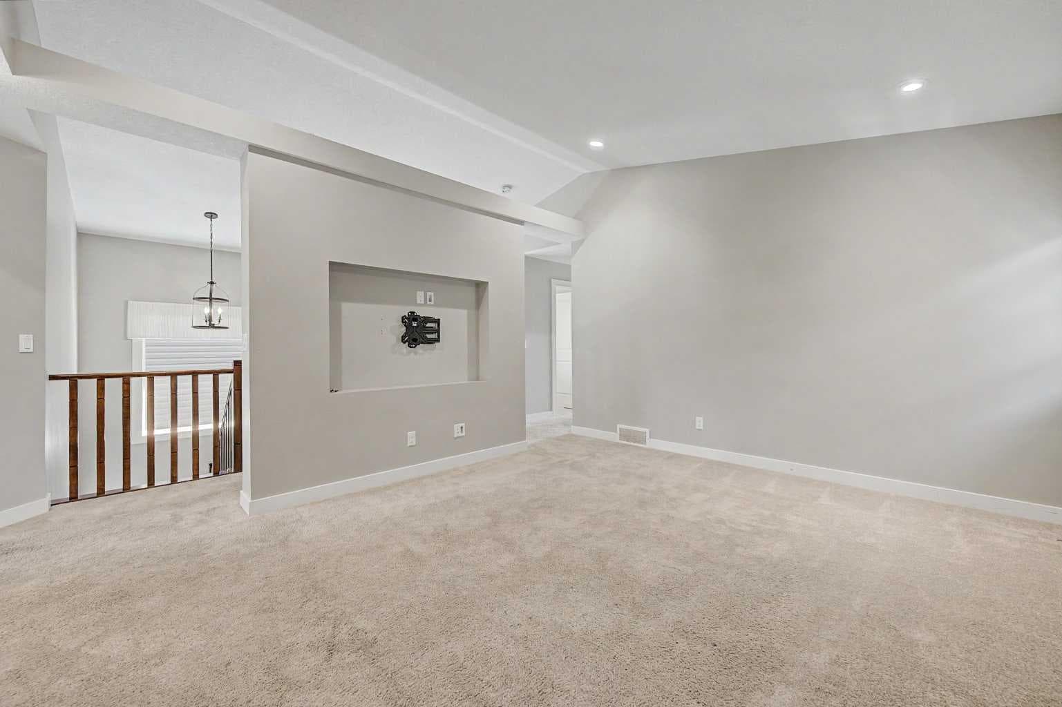 604 Midtown Place SW