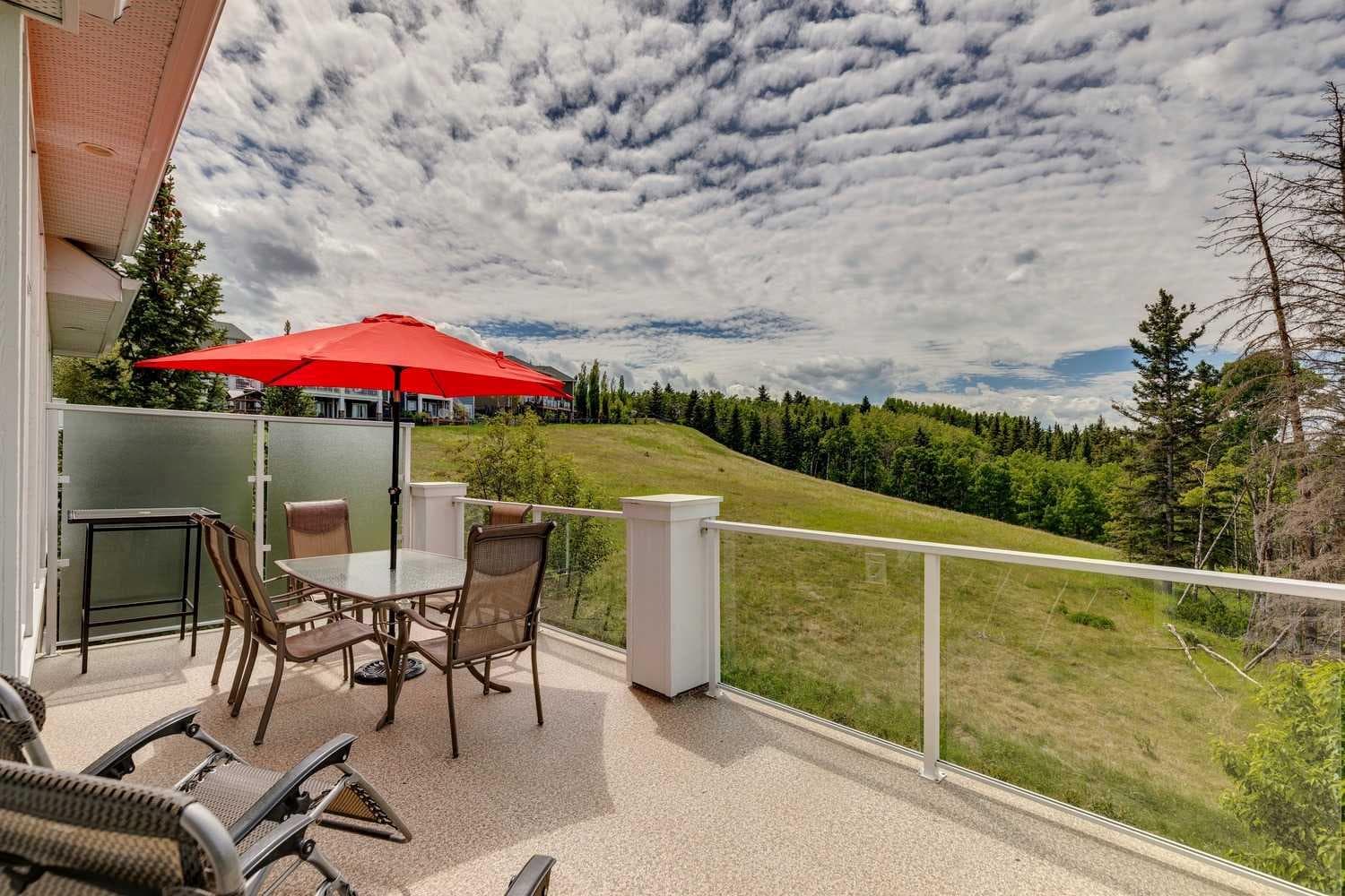 27 Ridge View Place 