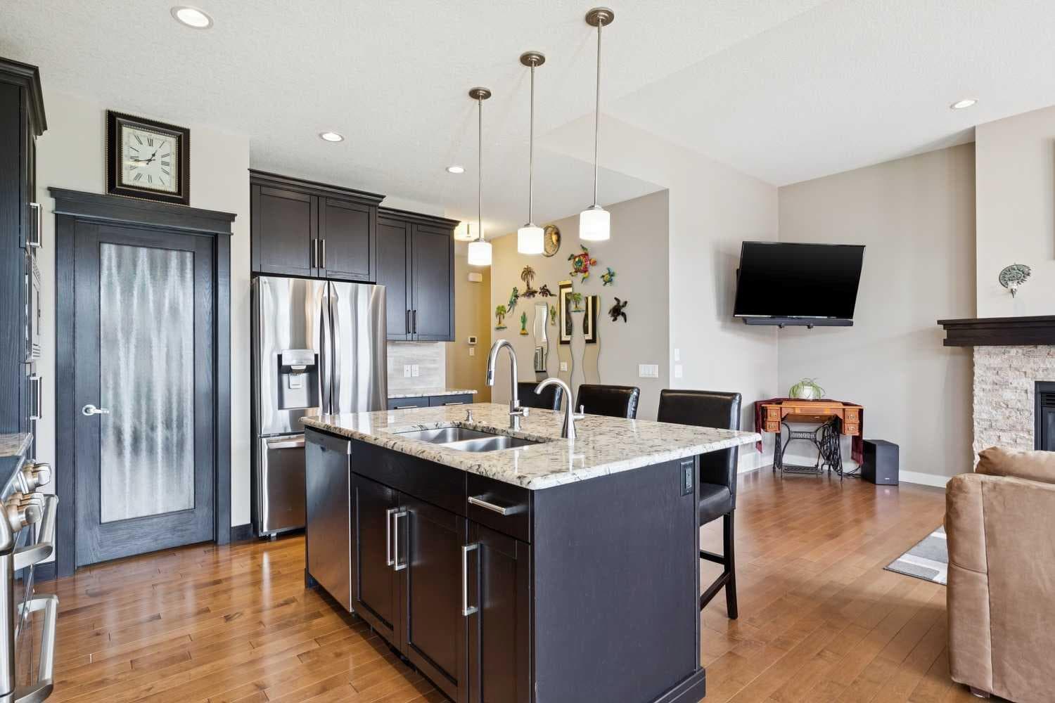 27 Ridge View Place 