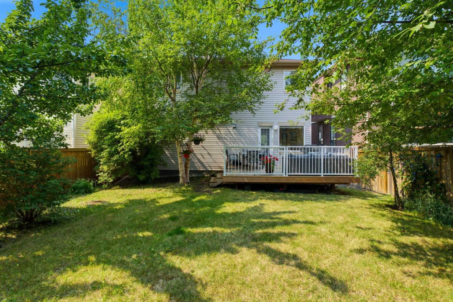 54 Rockyledge Rise NW