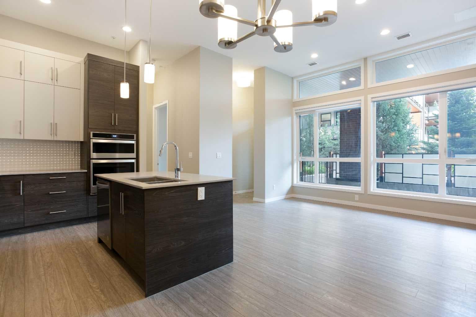 124, Mahogany Centre Centre SE