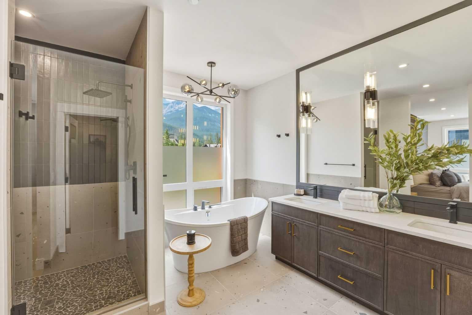 201, 101H Stewart Creek Rise 