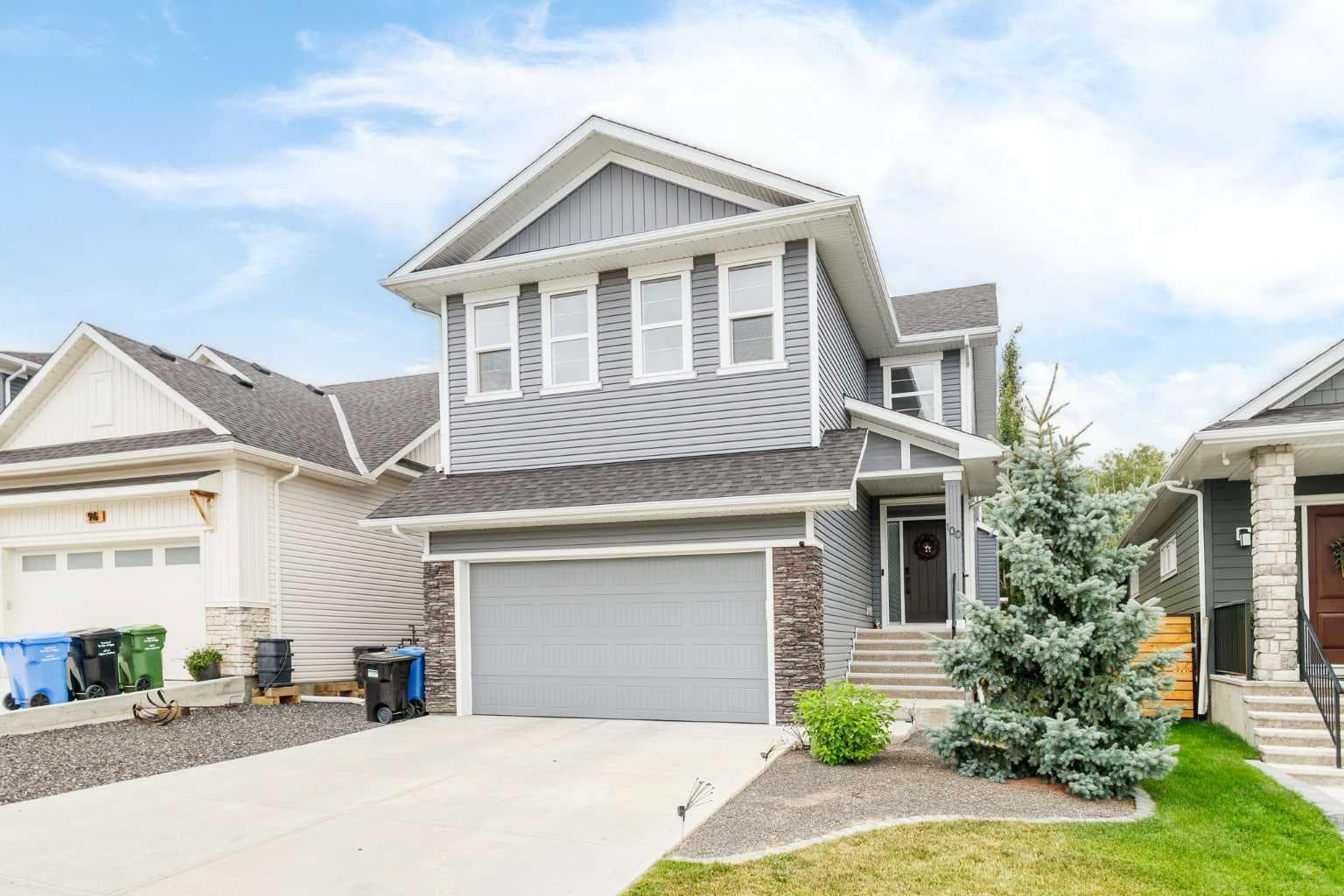 100 Crestbrook View SW