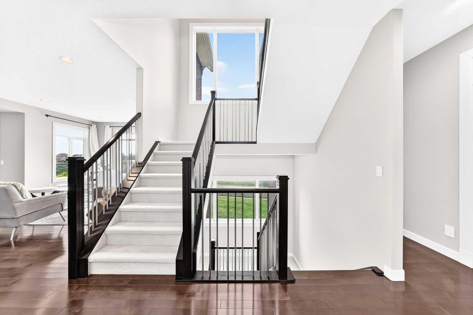 96 Cranarch Heights SE