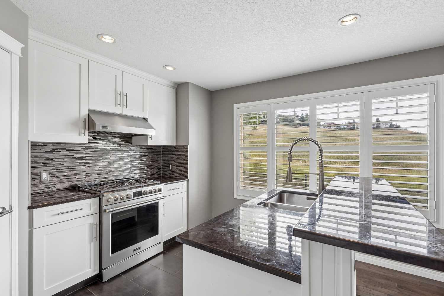 139 Hidden Creek Gardens NW
