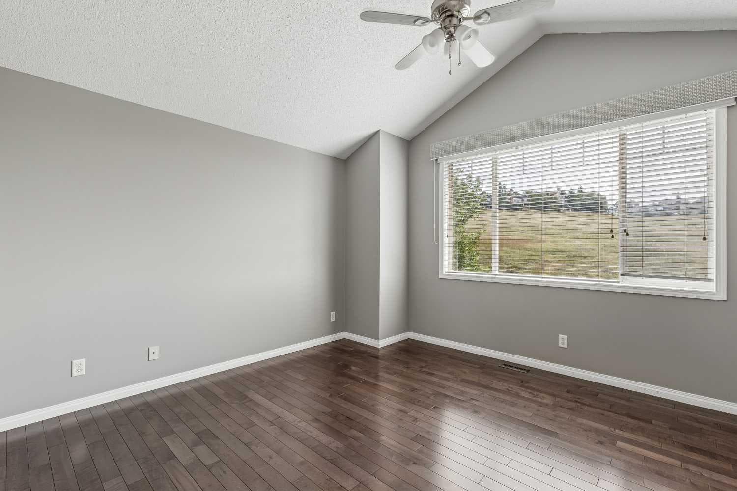 139 Hidden Creek Gardens NW