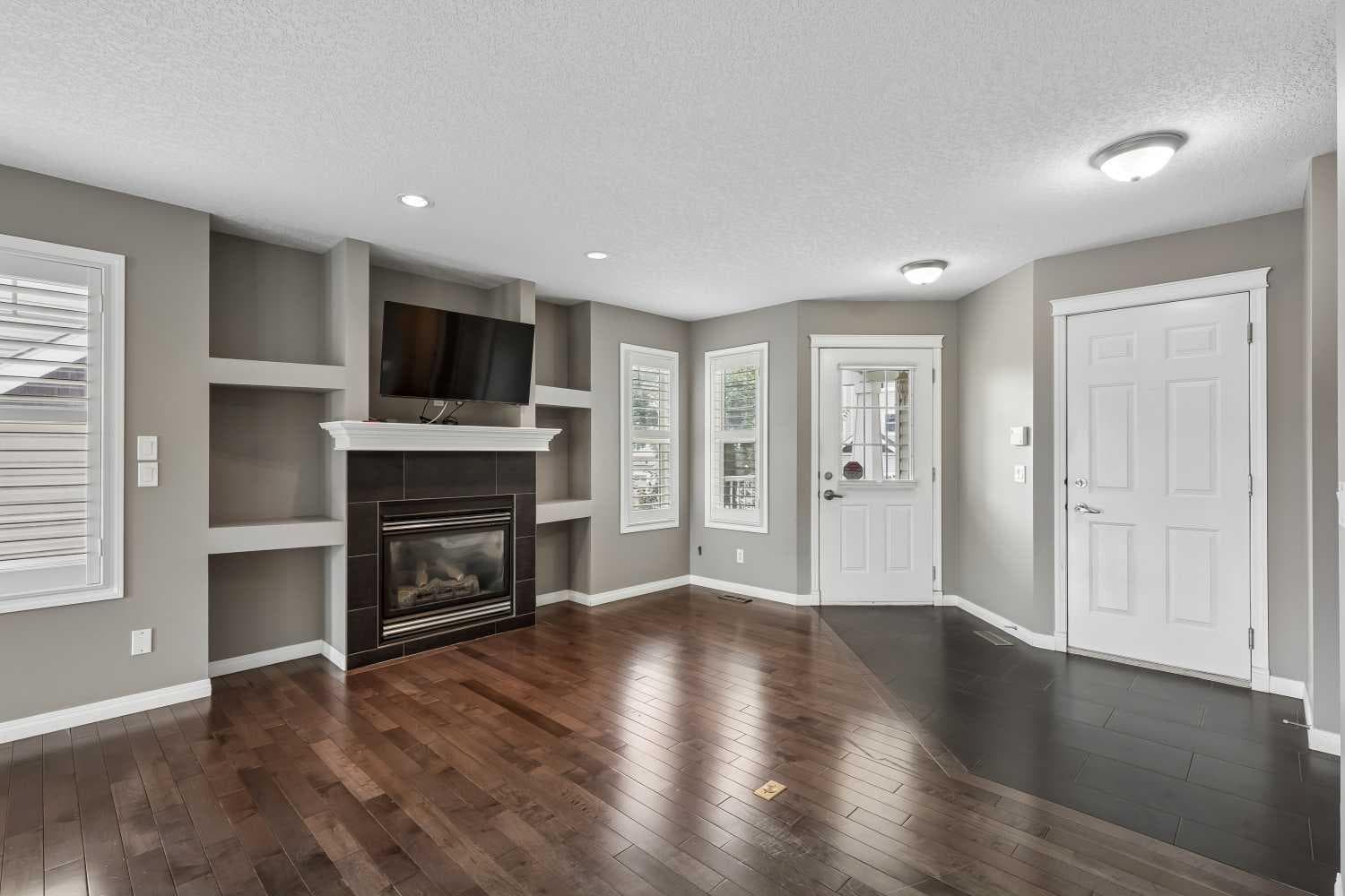 139 Hidden Creek Gardens NW