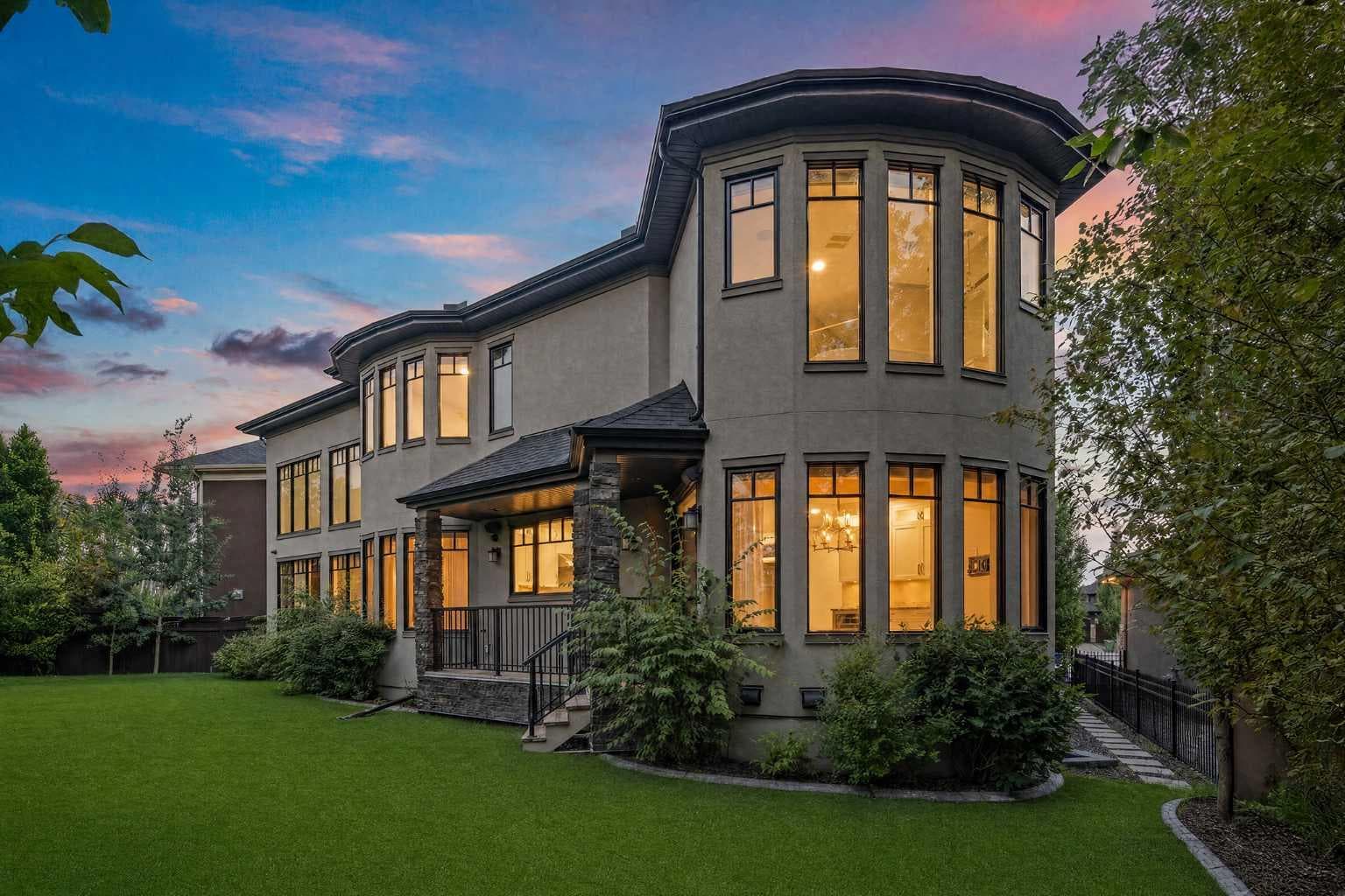 216 Aspen Summit Bay SW