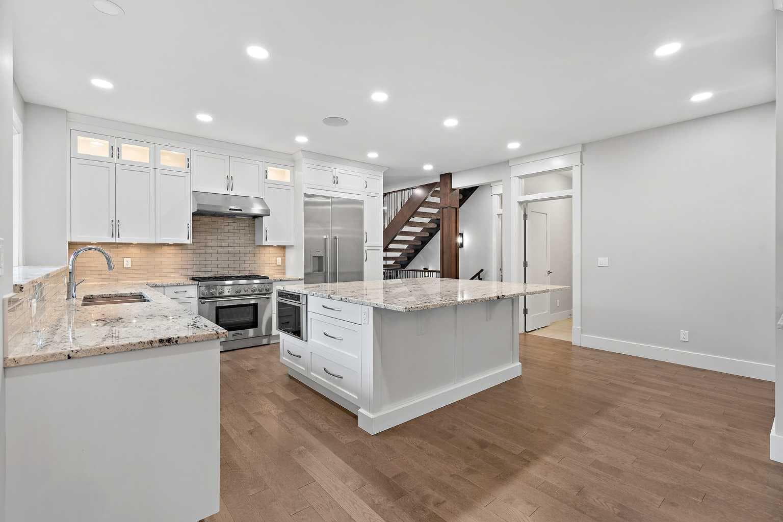216 Aspen Summit Bay SW