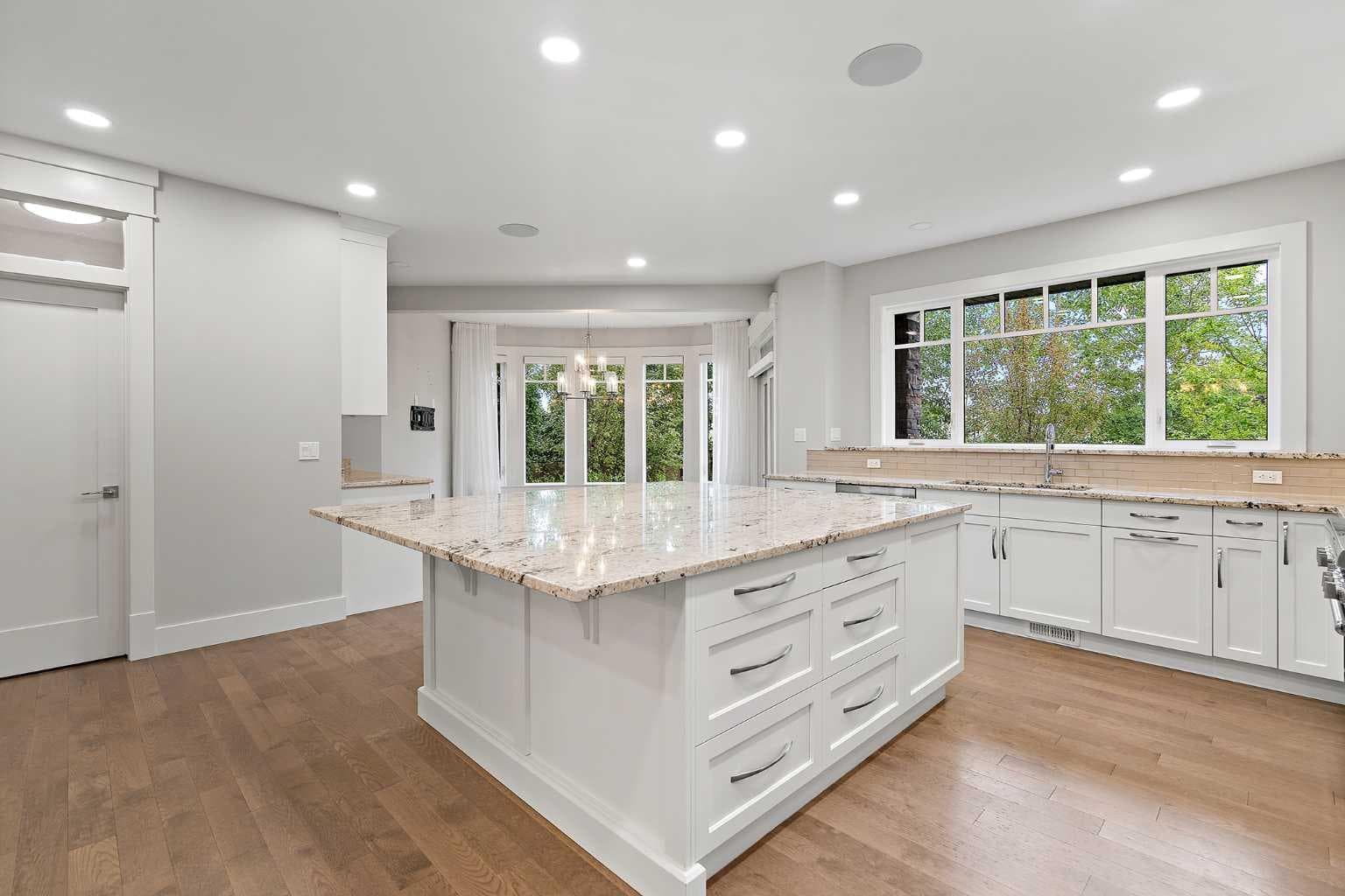 216 Aspen Summit Bay SW