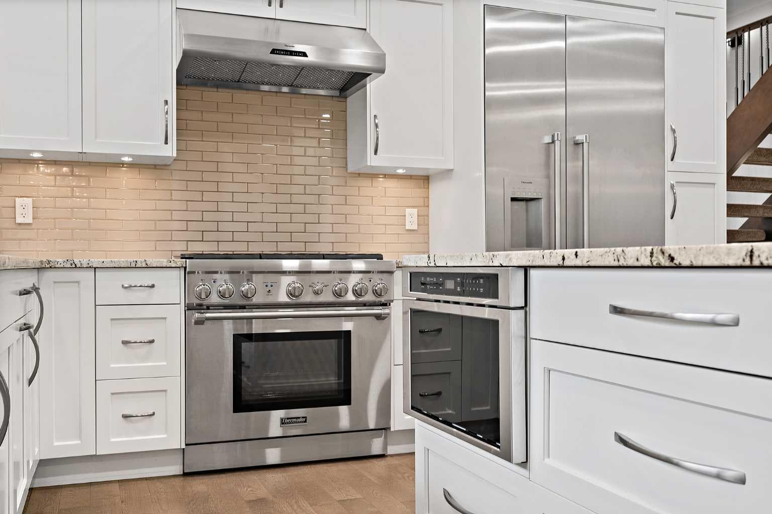 216 Aspen Summit Bay SW