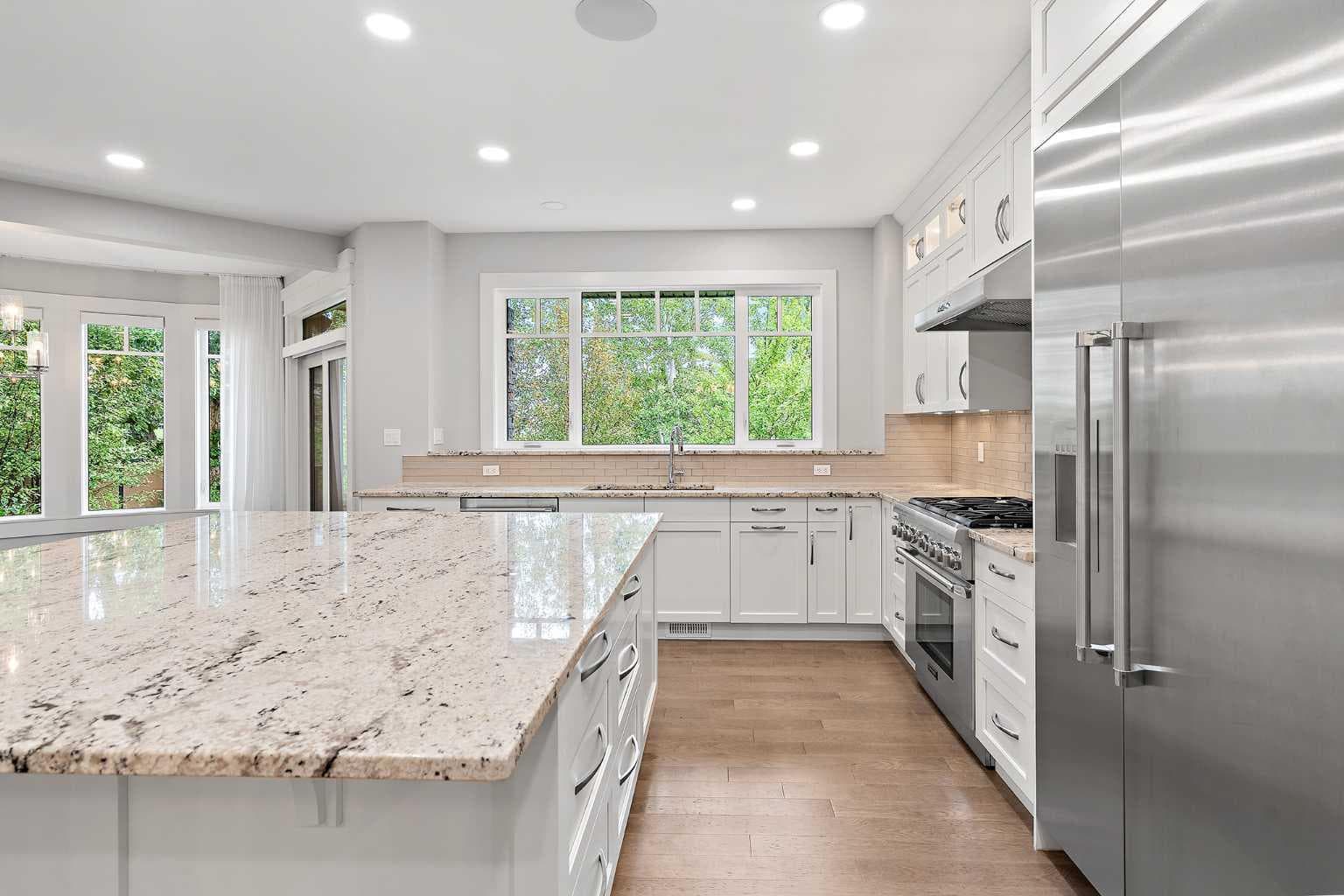 216 Aspen Summit Bay SW