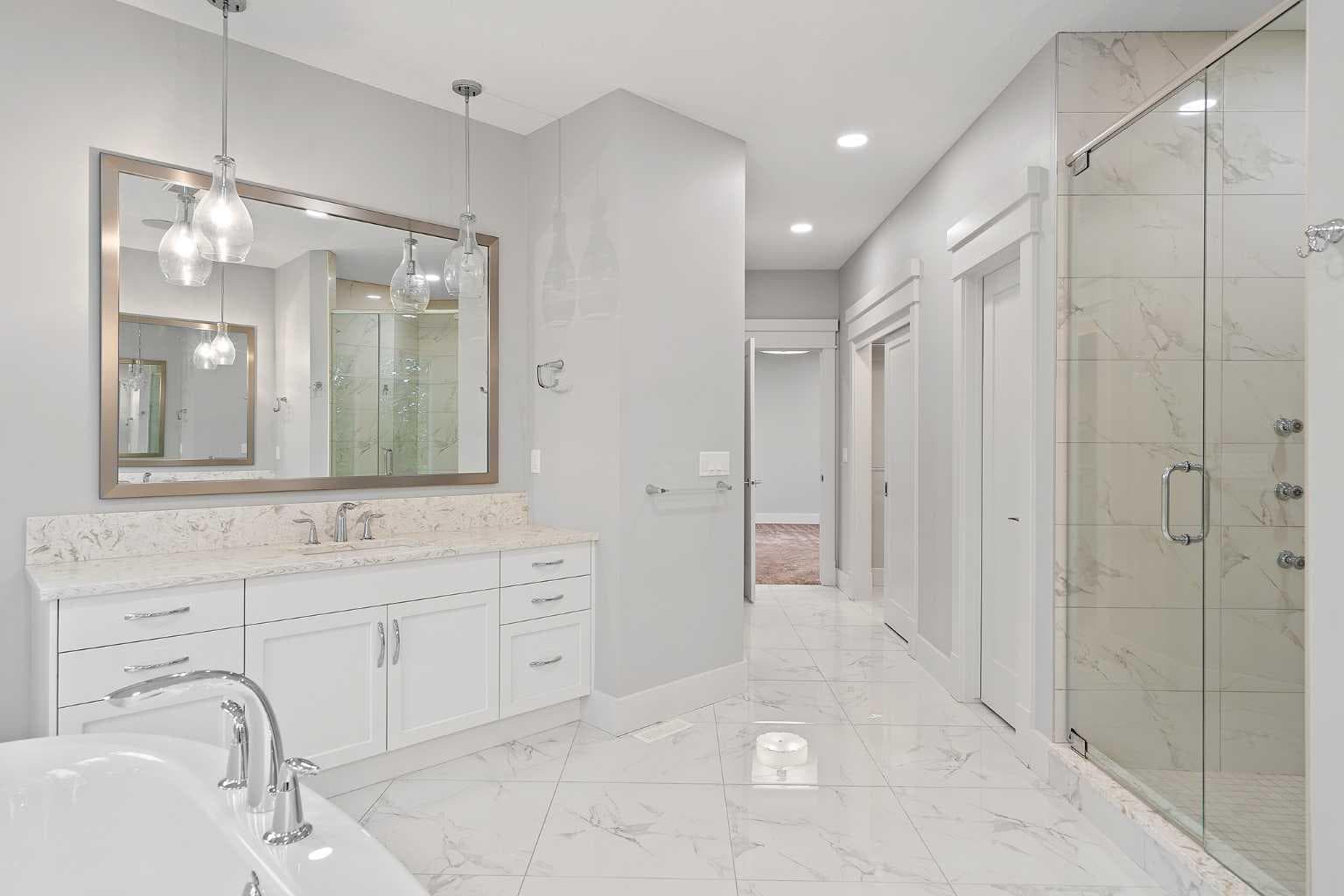 216 Aspen Summit Bay SW