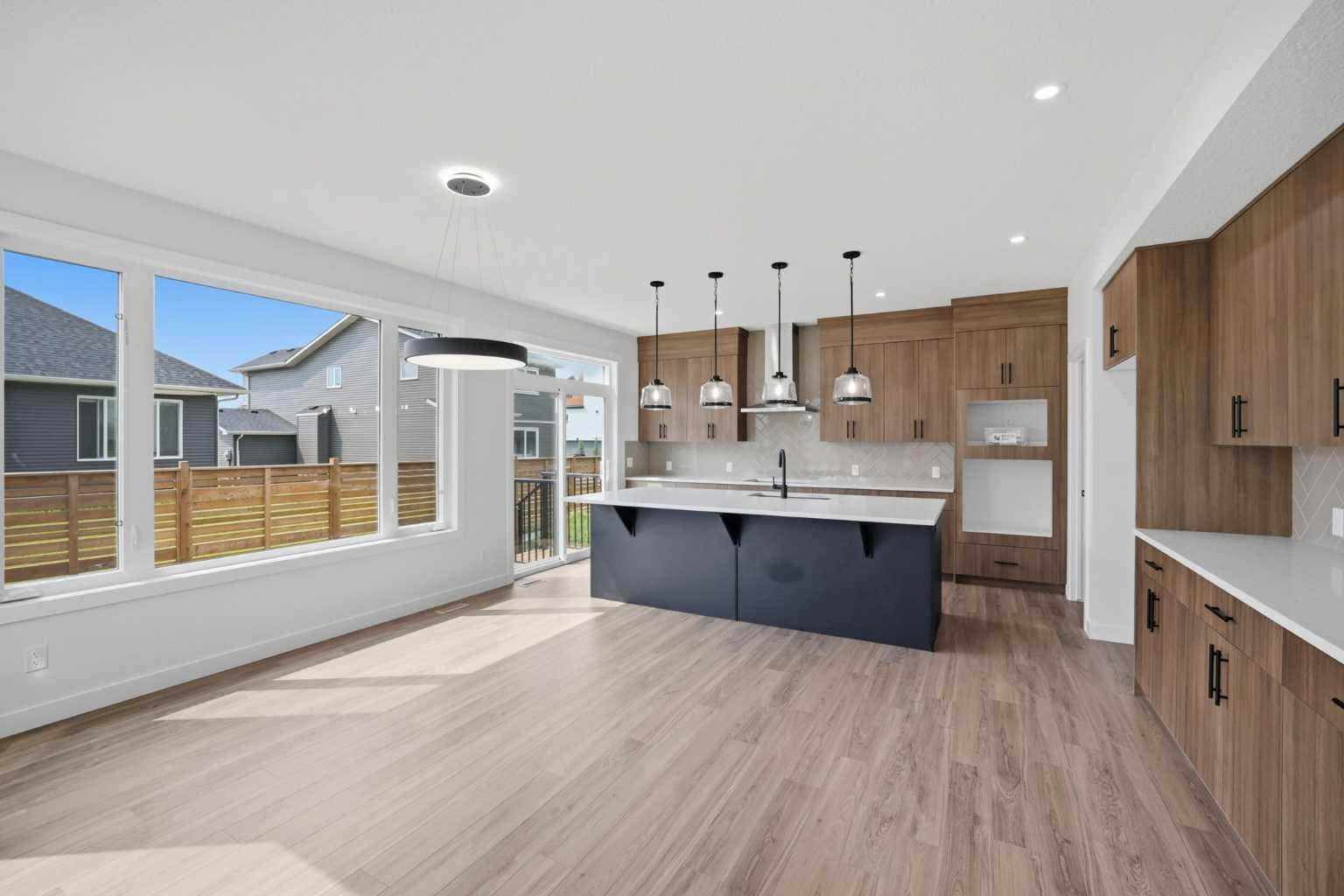265 Dawson Wharf Crescent E