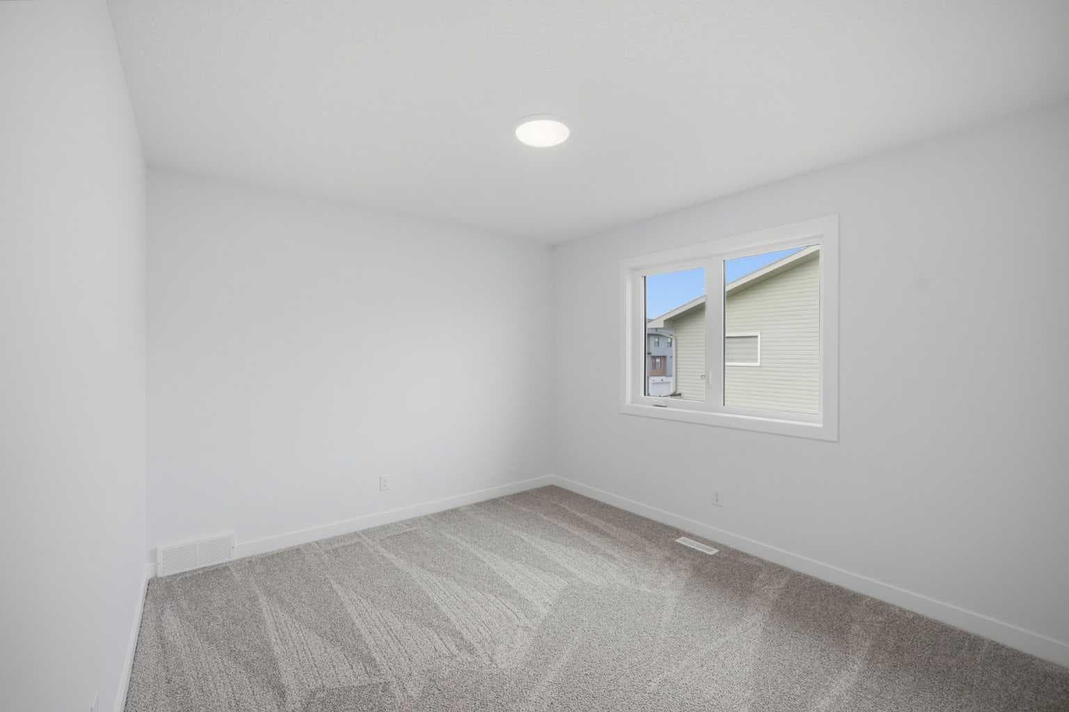 265 Dawson Wharf Crescent E