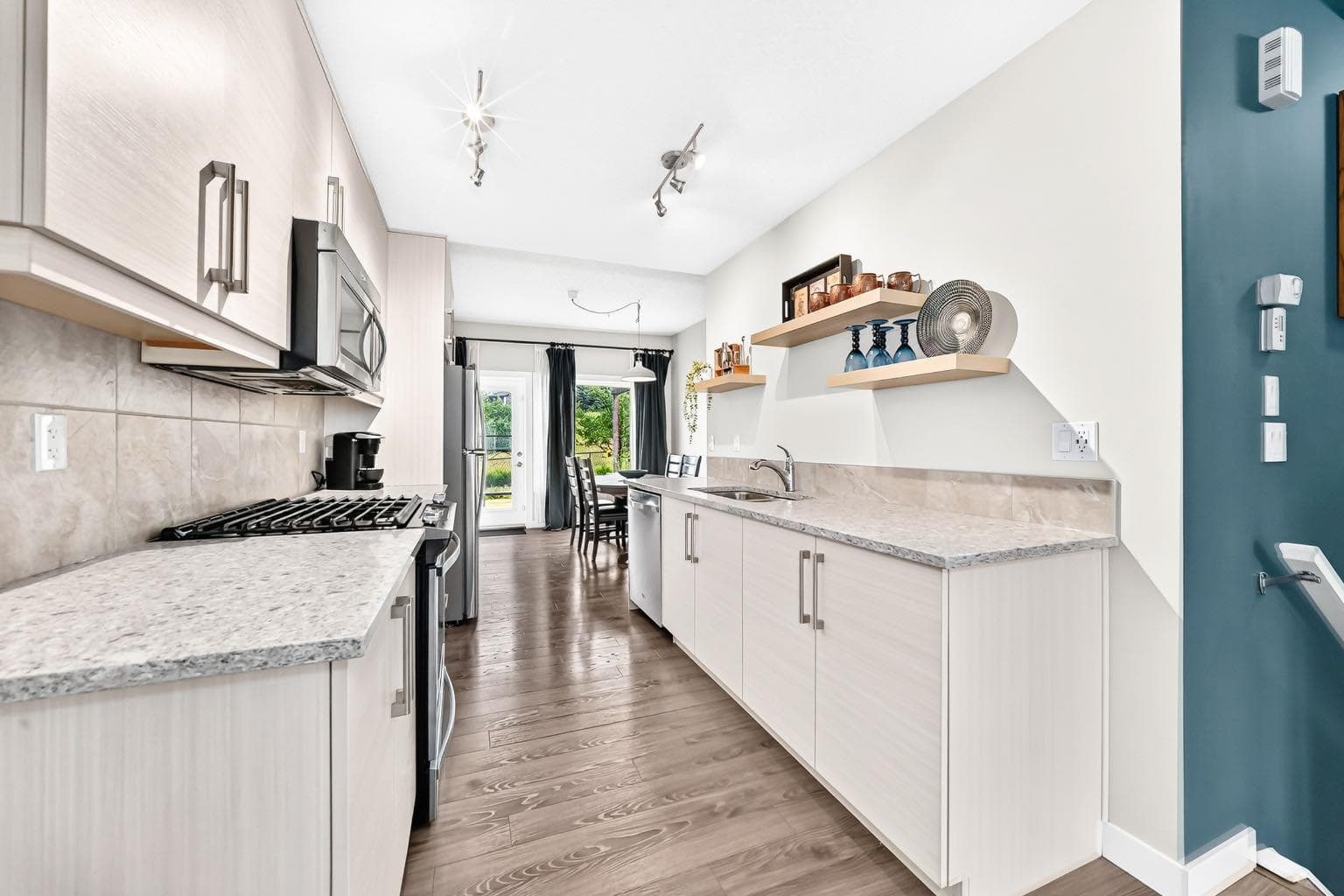 402, 501 River Heights Drive 