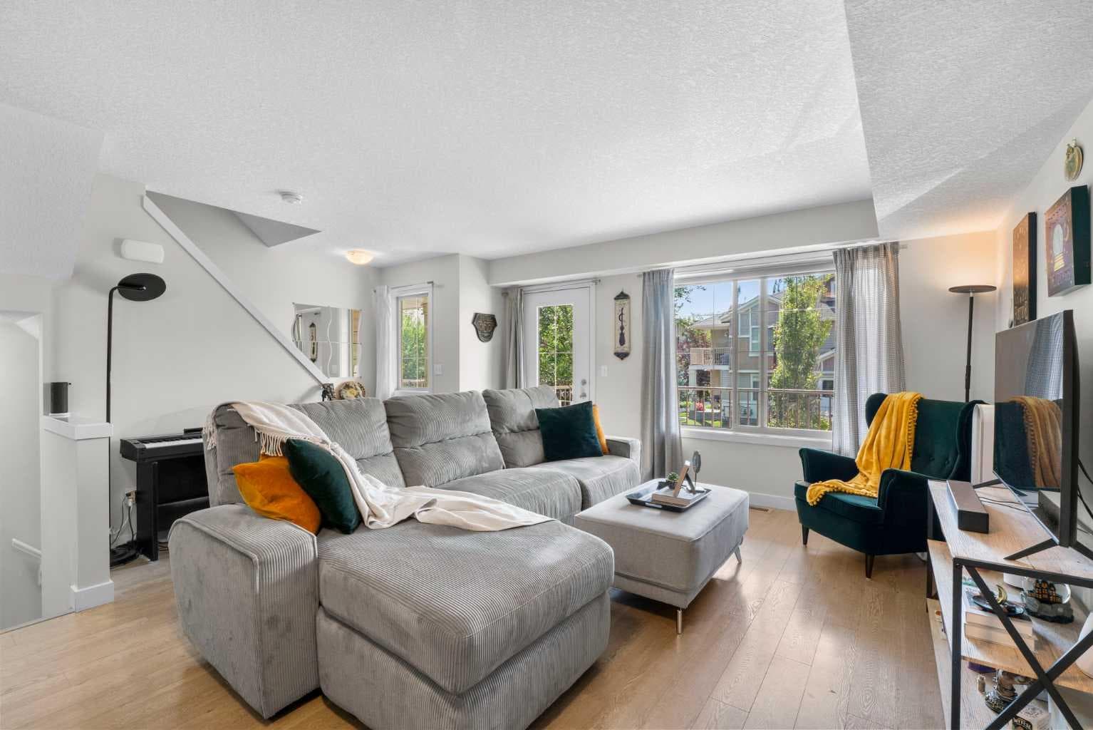 1205, 250 Sage Valley Road NW