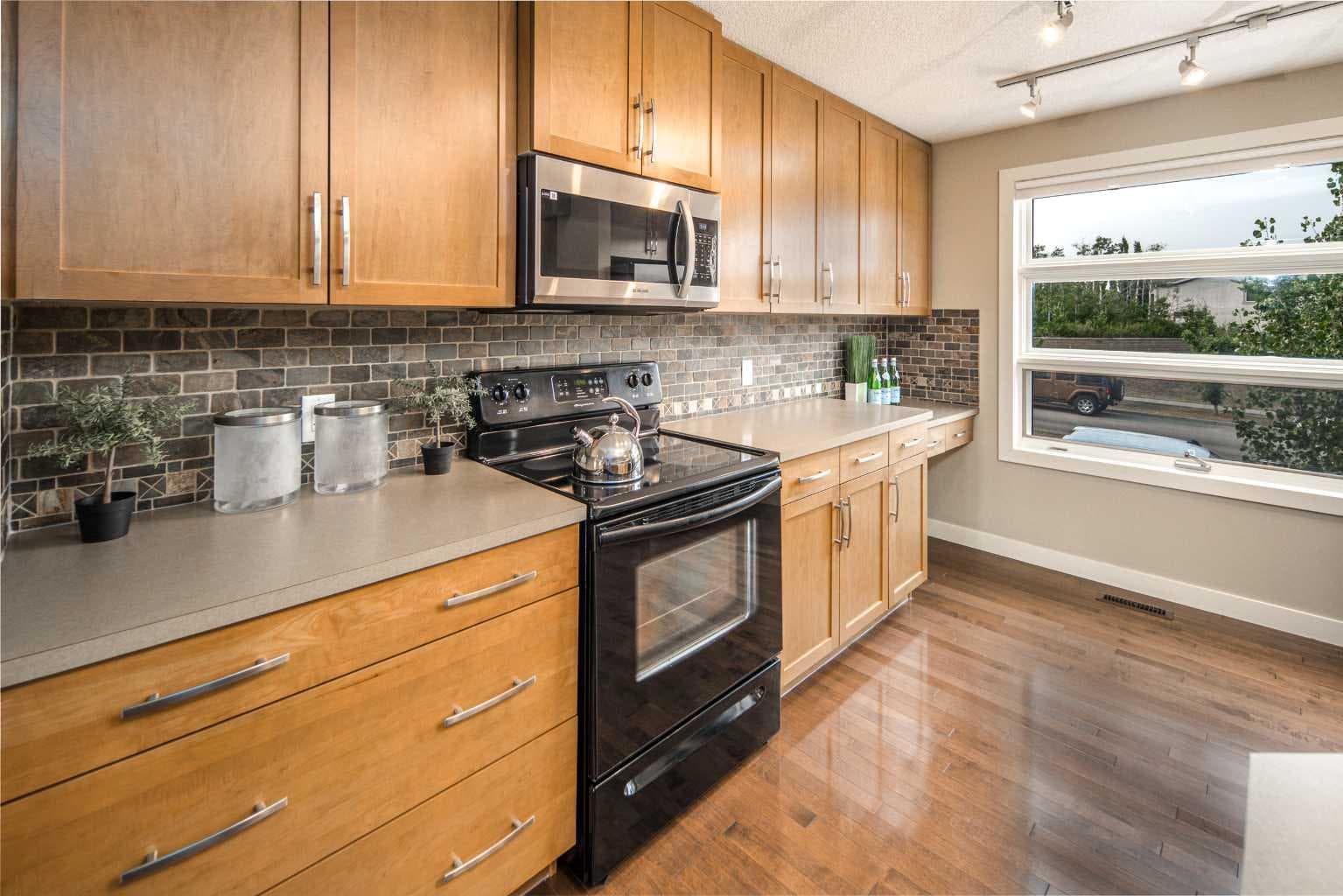 83 Aspen Hills Green SW