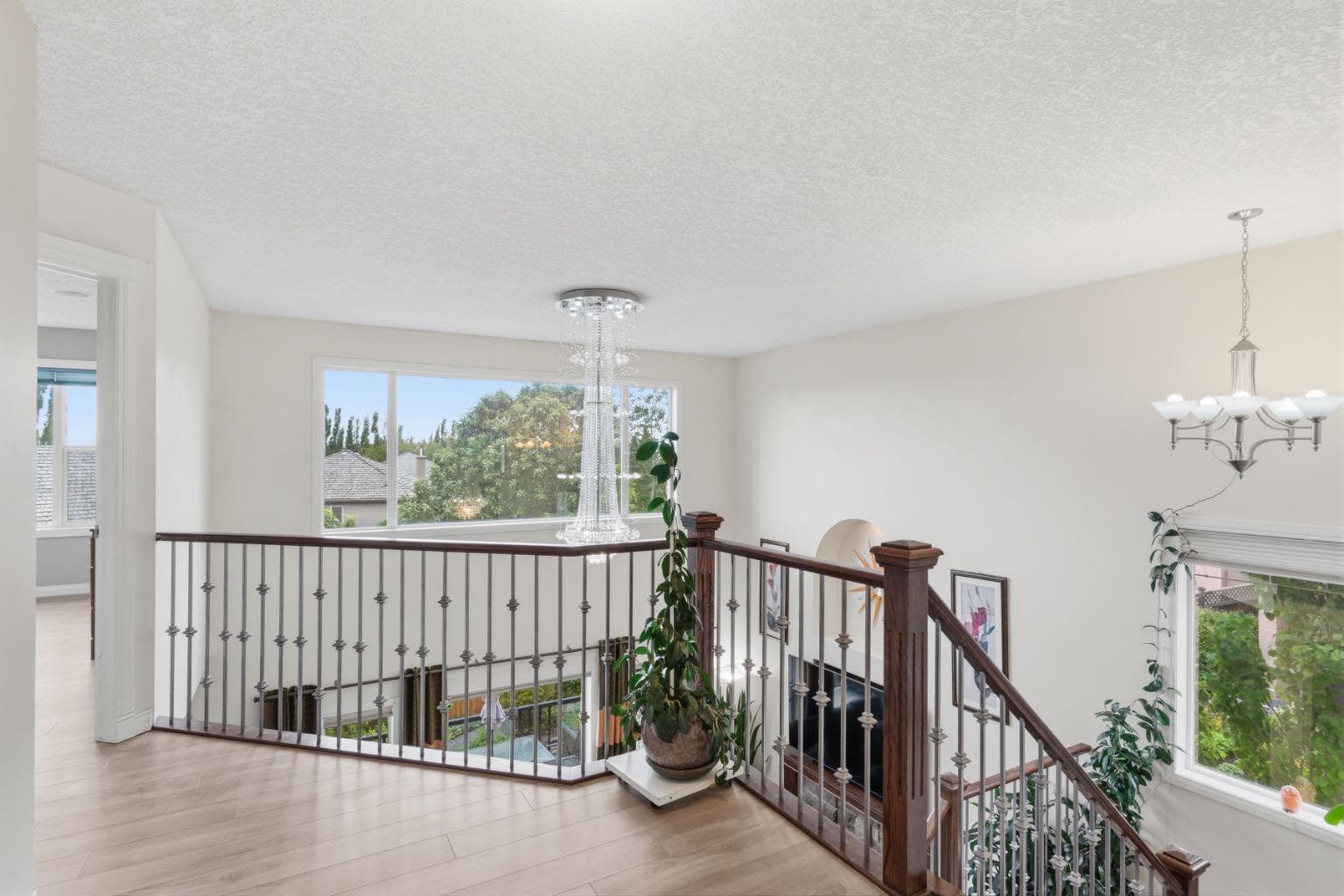 21 Royal Ridge Hill NW