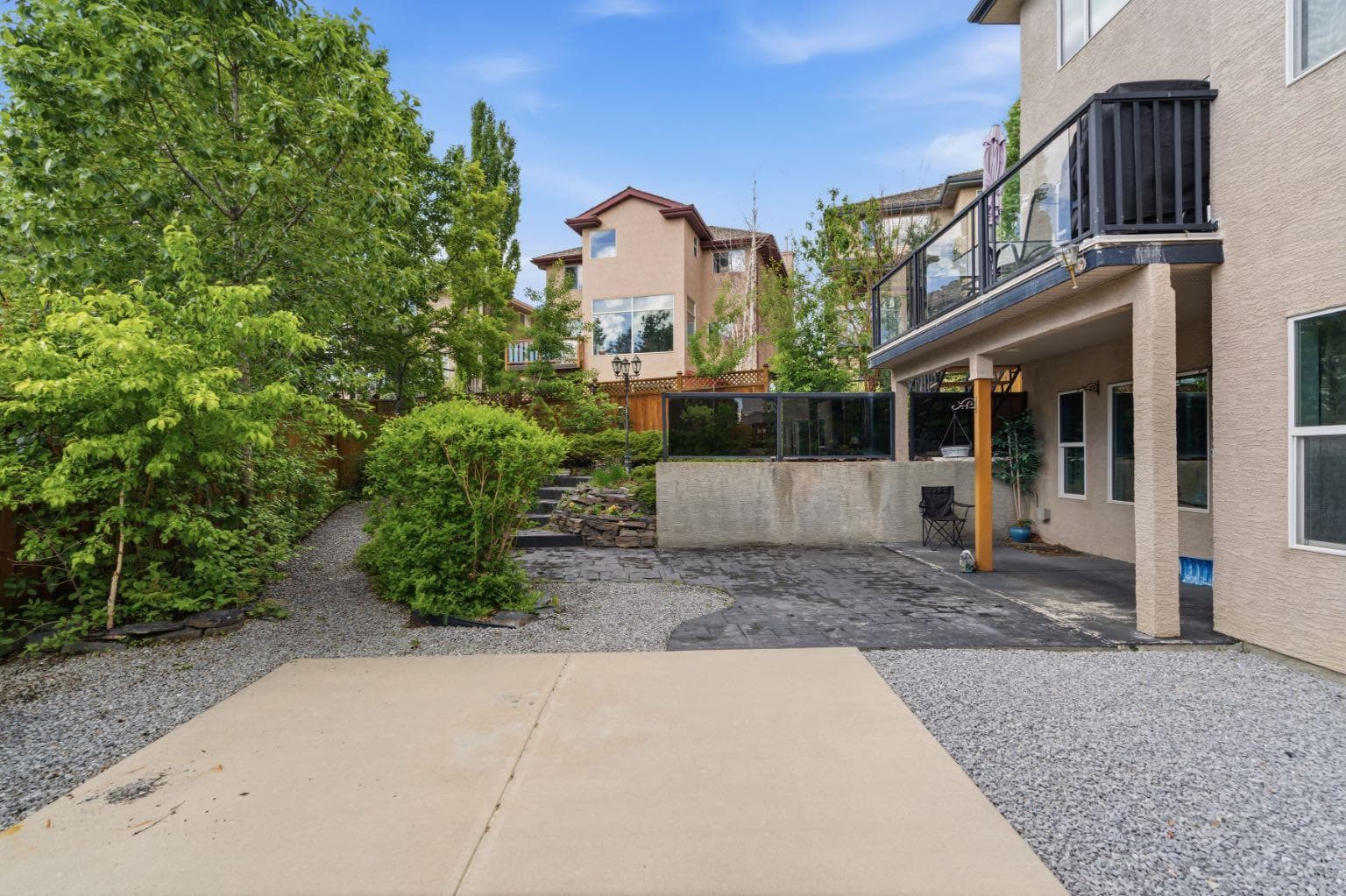 21 Royal Ridge Hill NW