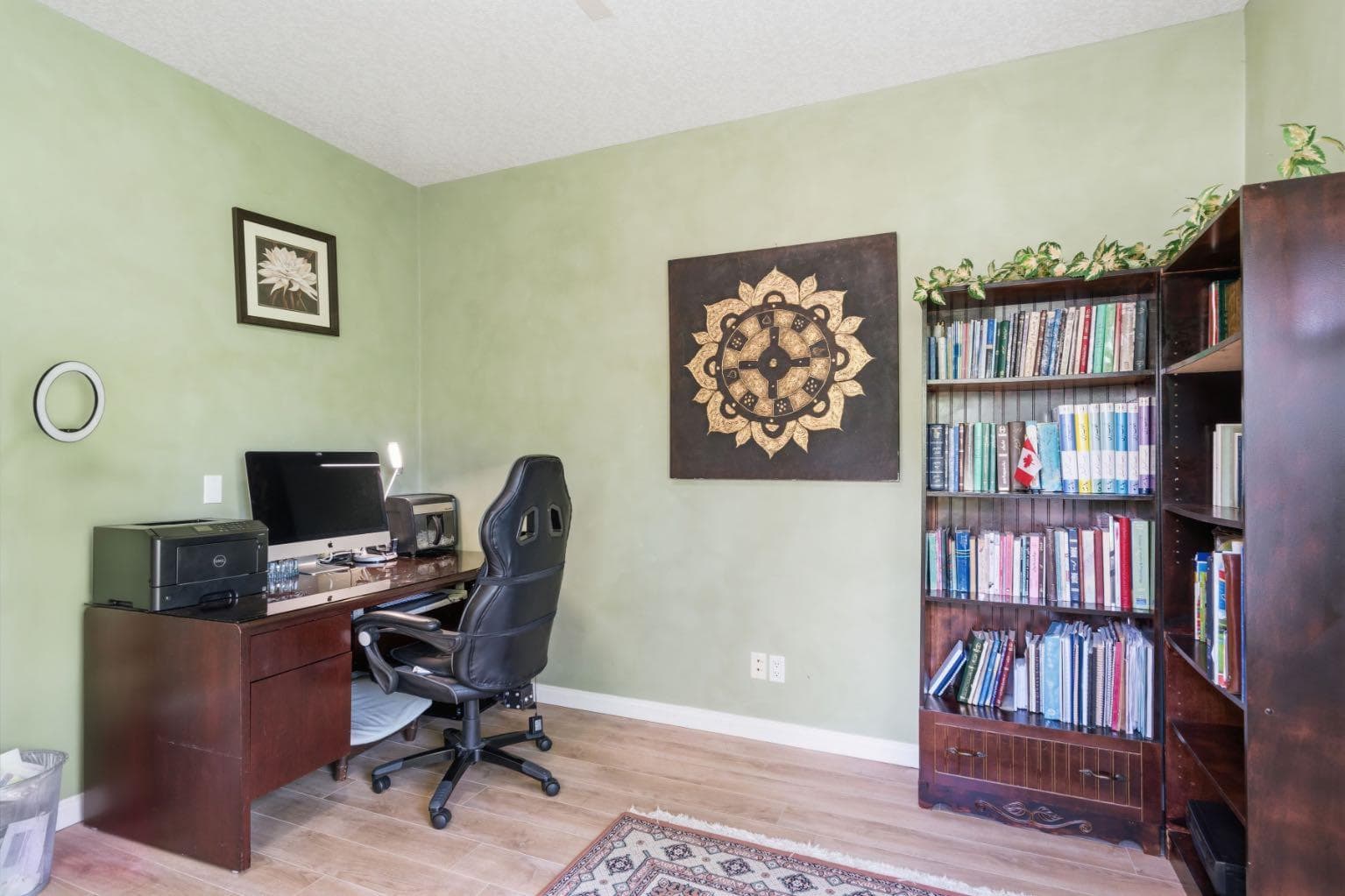 21 Royal Ridge Hill NW