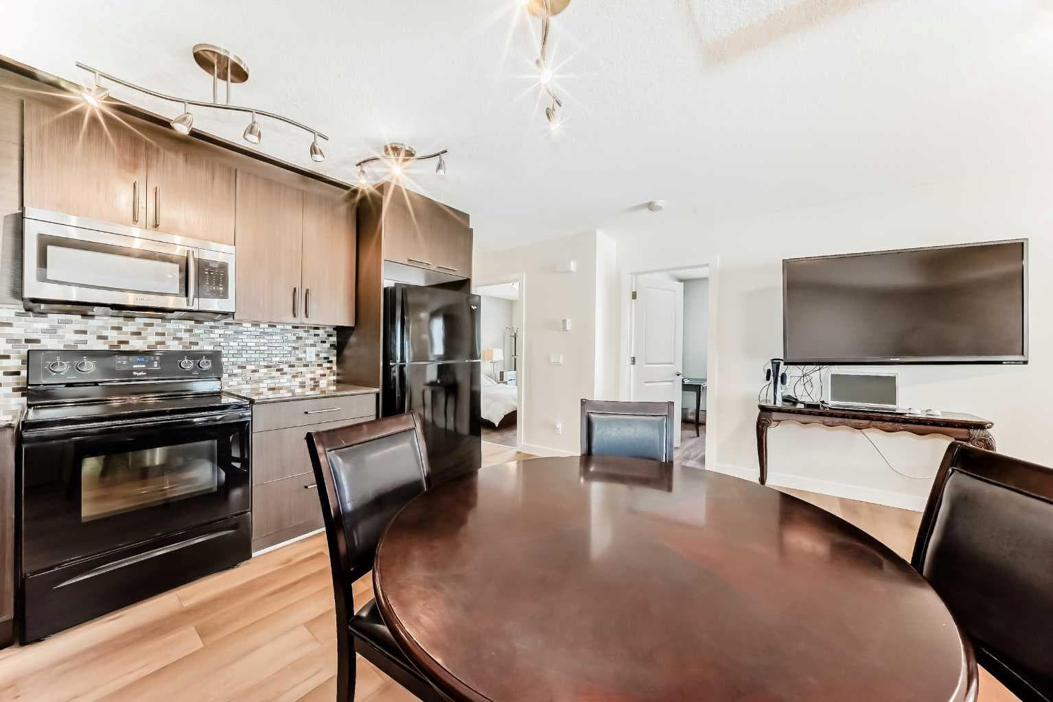143, 300 MARINA Drive 