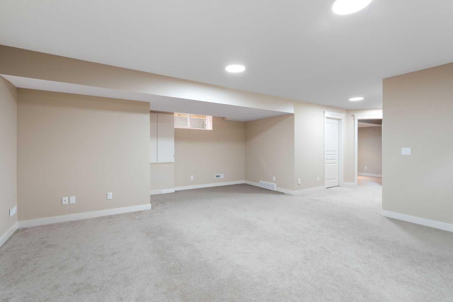 2449 Ravenswood View SE