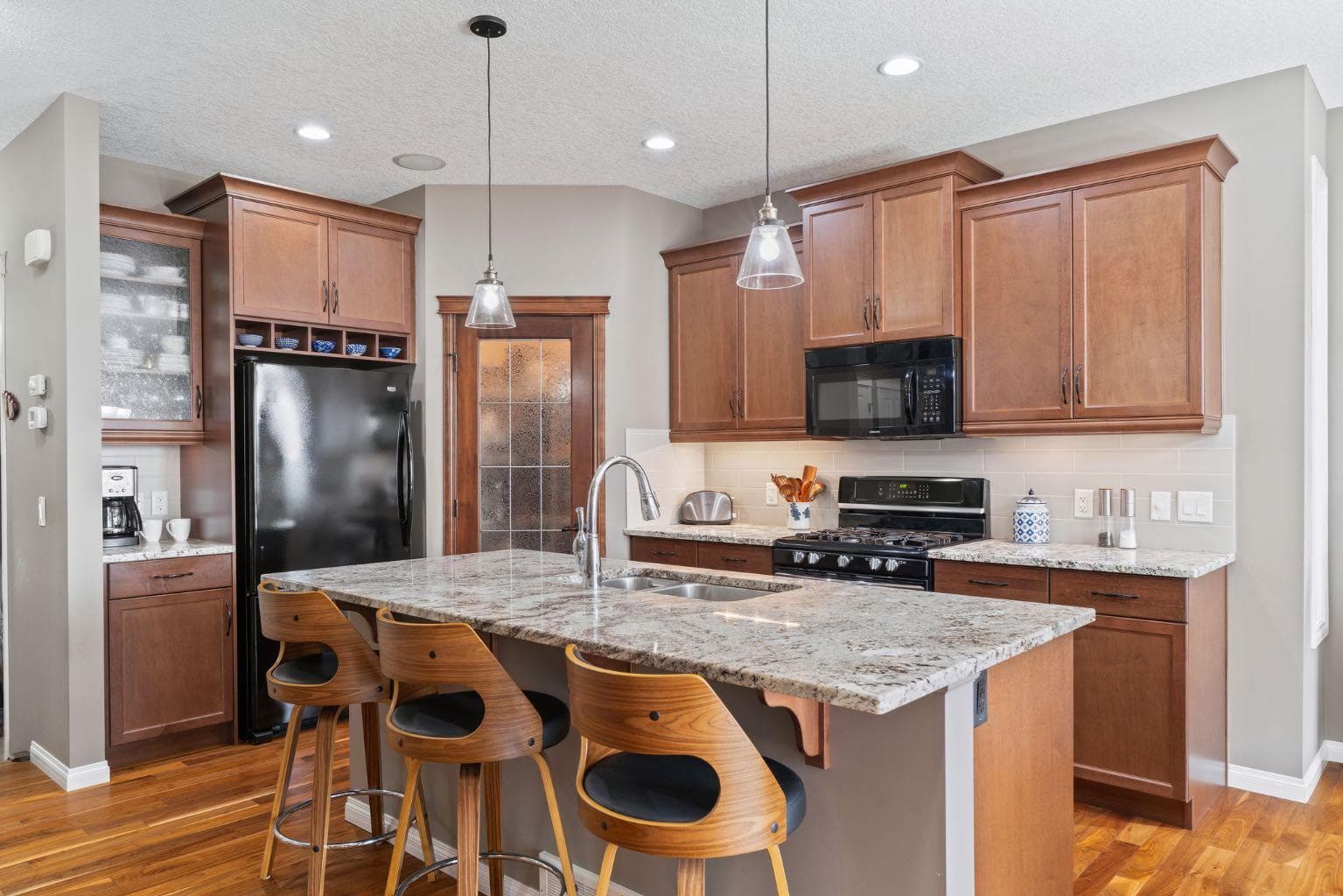 204 Sunset Square 