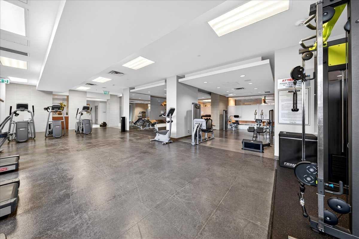 214, 51 Waterfront Mews SW