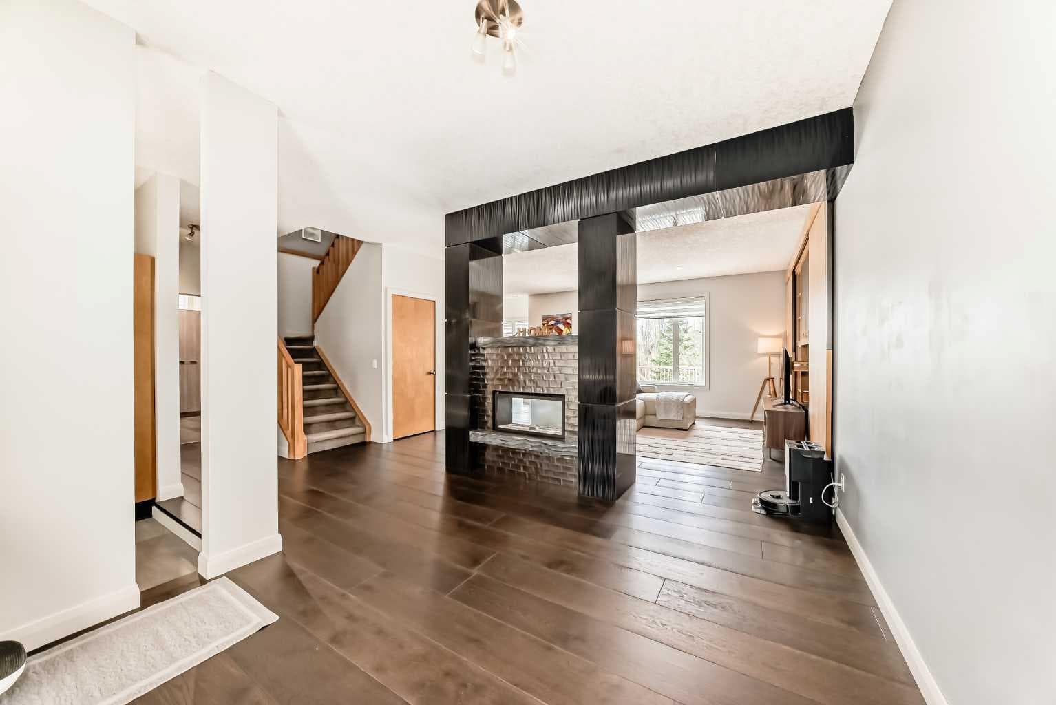 11 Cresthaven Bay SW