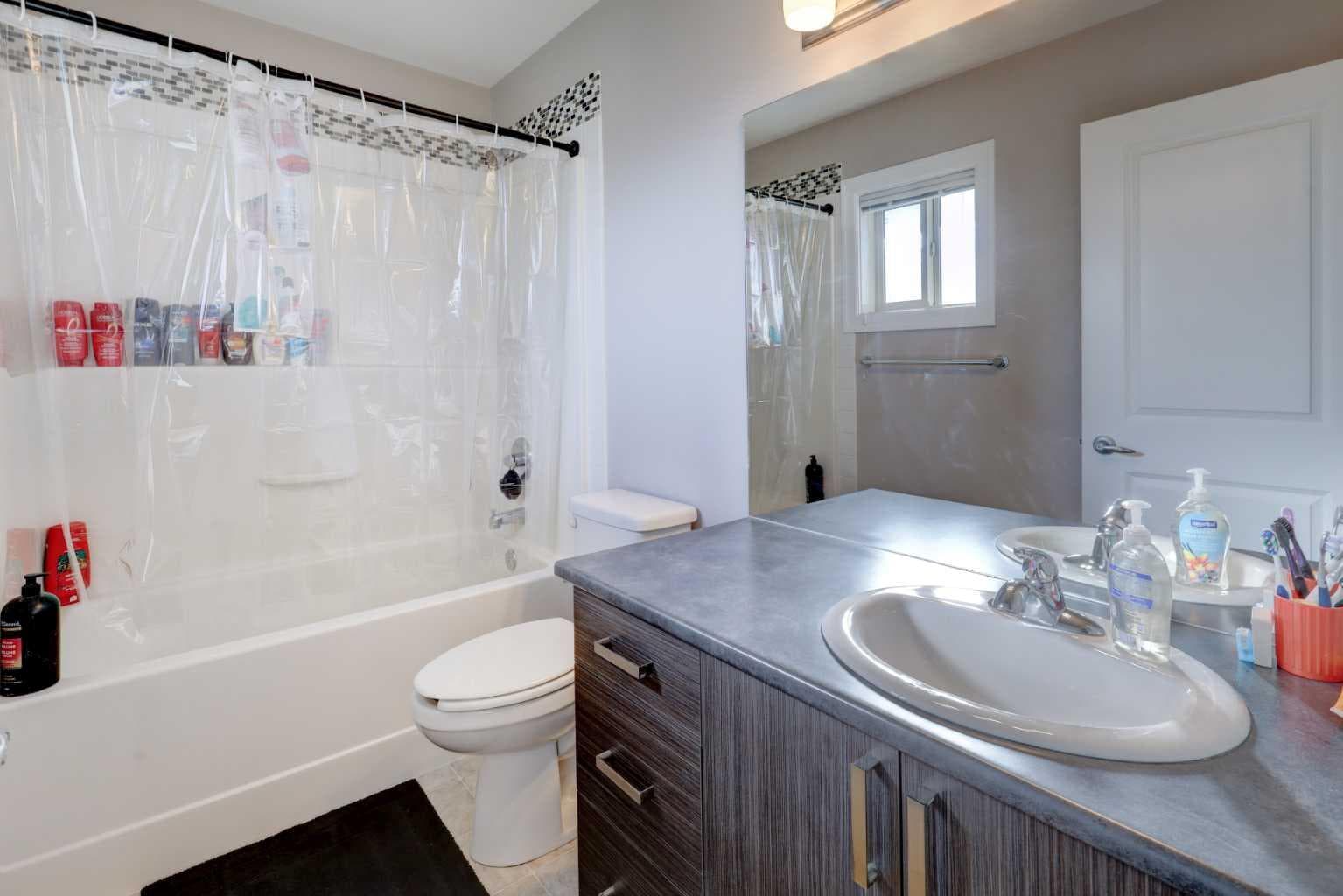 131 Copperpond Common SE