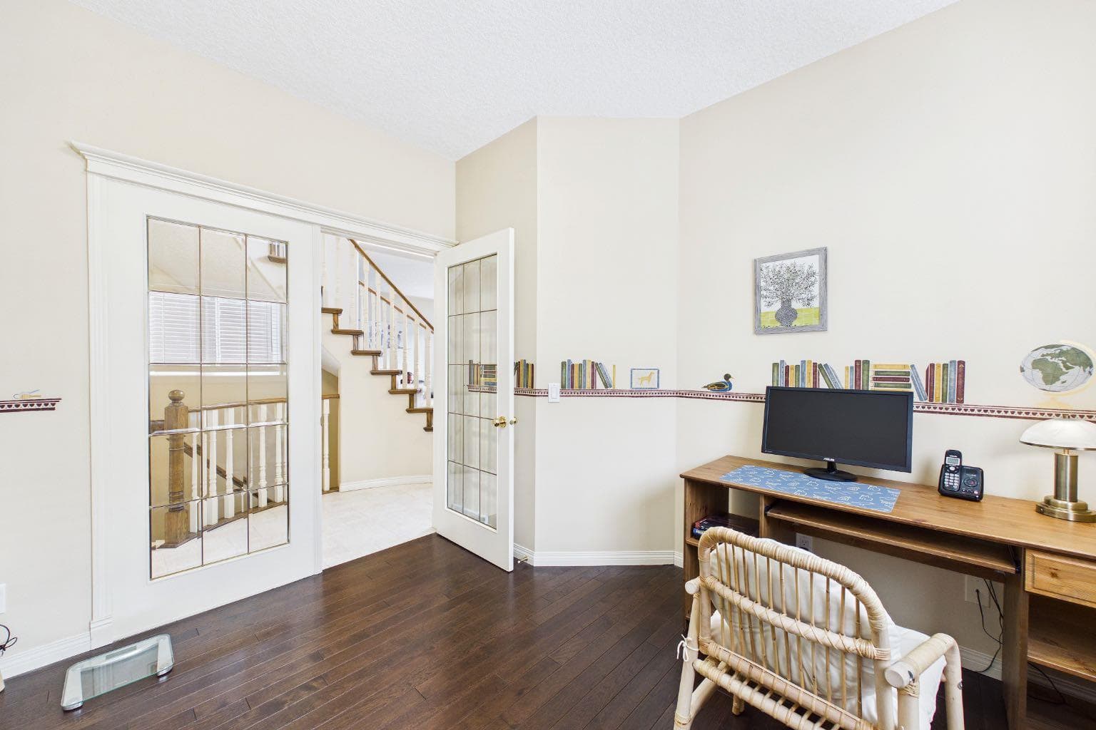 15 Royal Crest Terrace NW