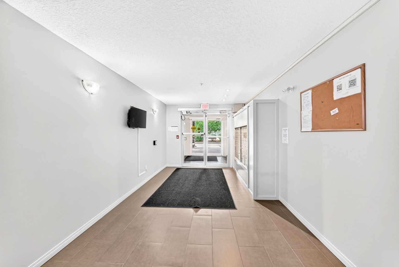 110, 6315 Ranchview Drive NW