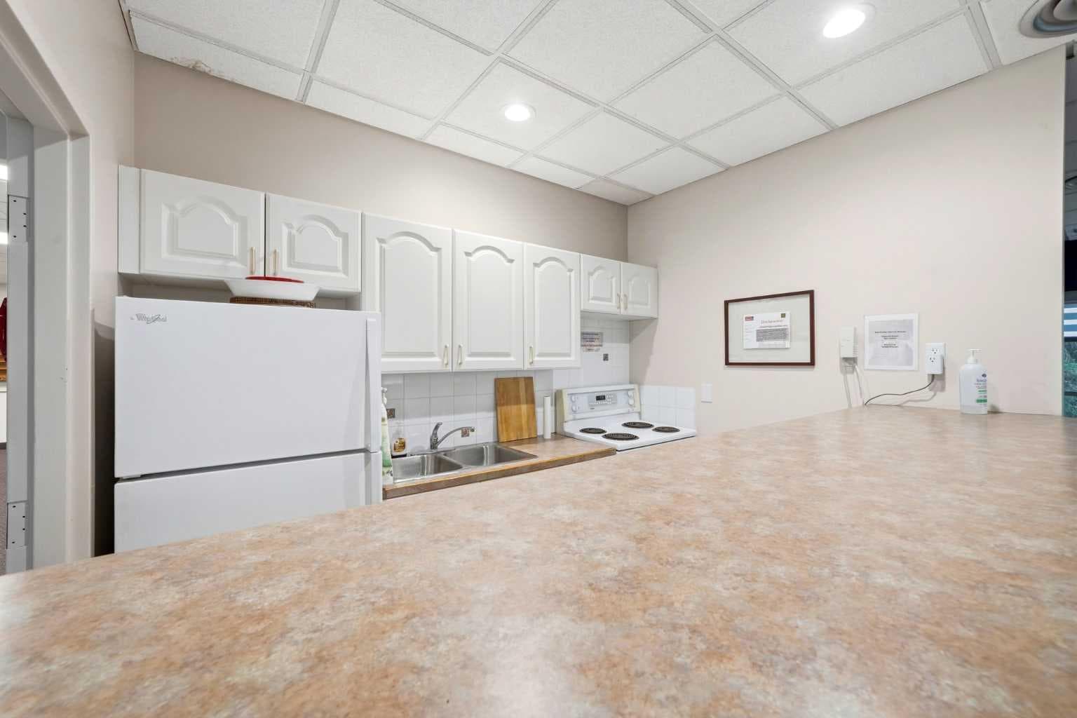 26, 5400 Dalhousie Drive NW