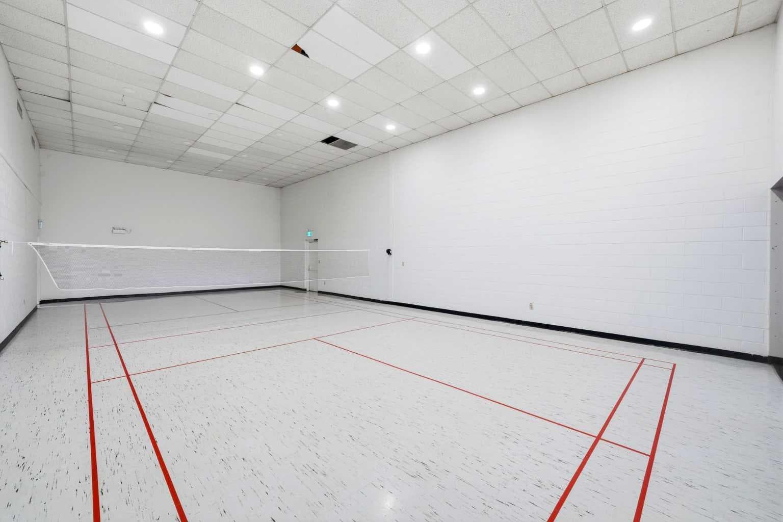 26, 5400 Dalhousie Drive NW