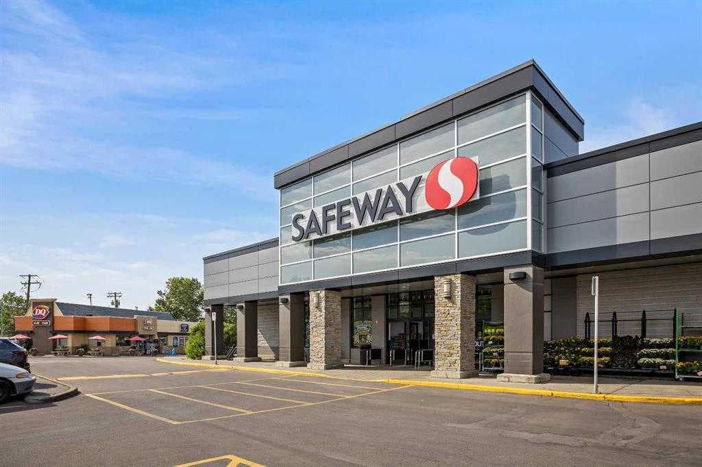 #2, 4519 bowness Road NW