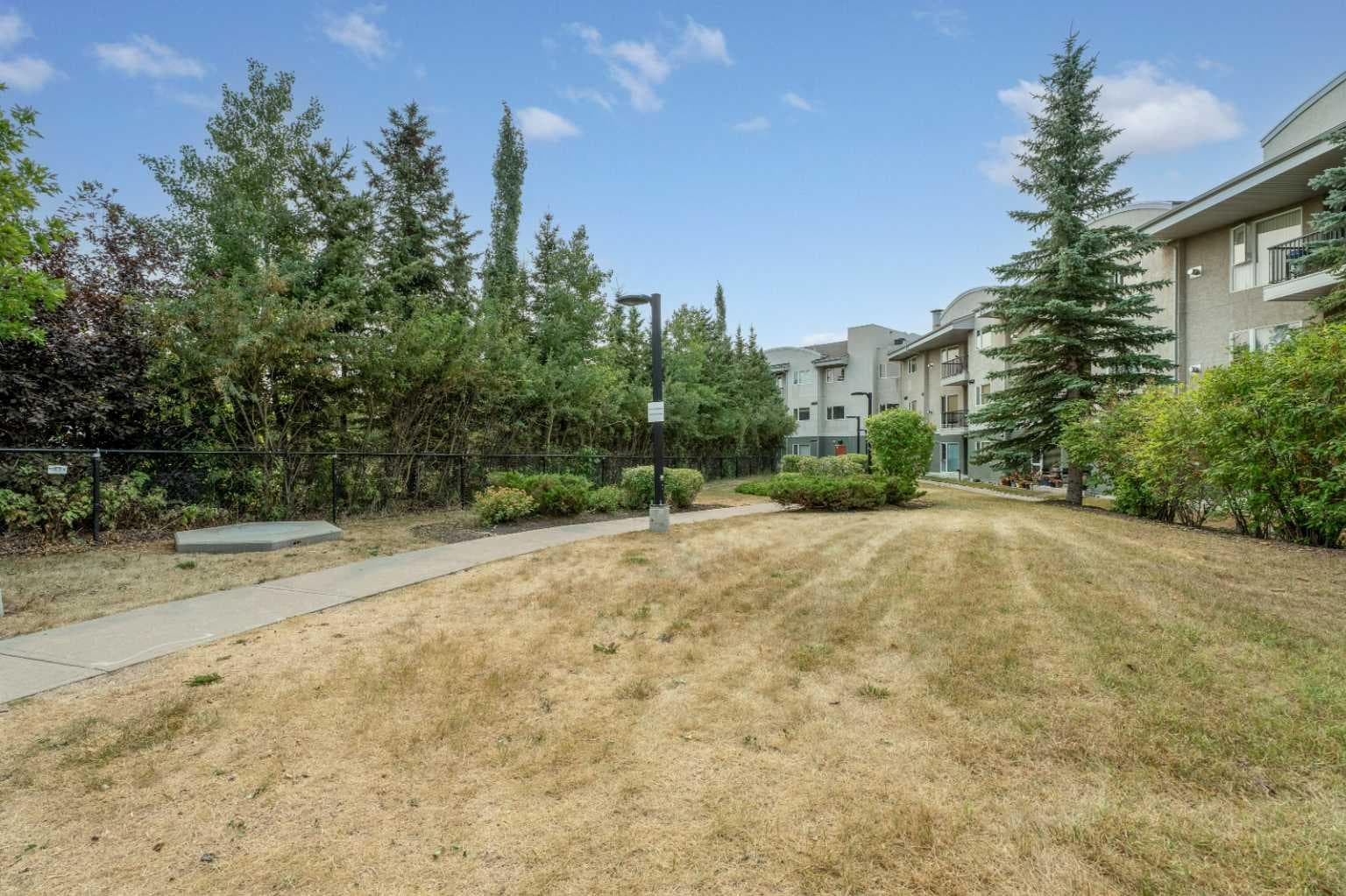 123, 69 Springborough Court SW