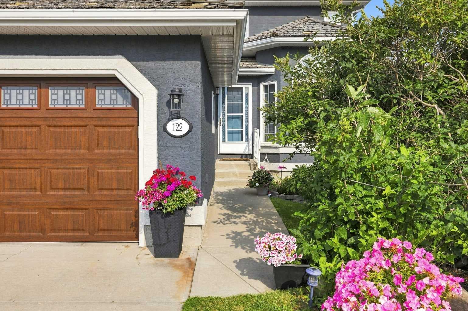 122 Sceptre Close NW