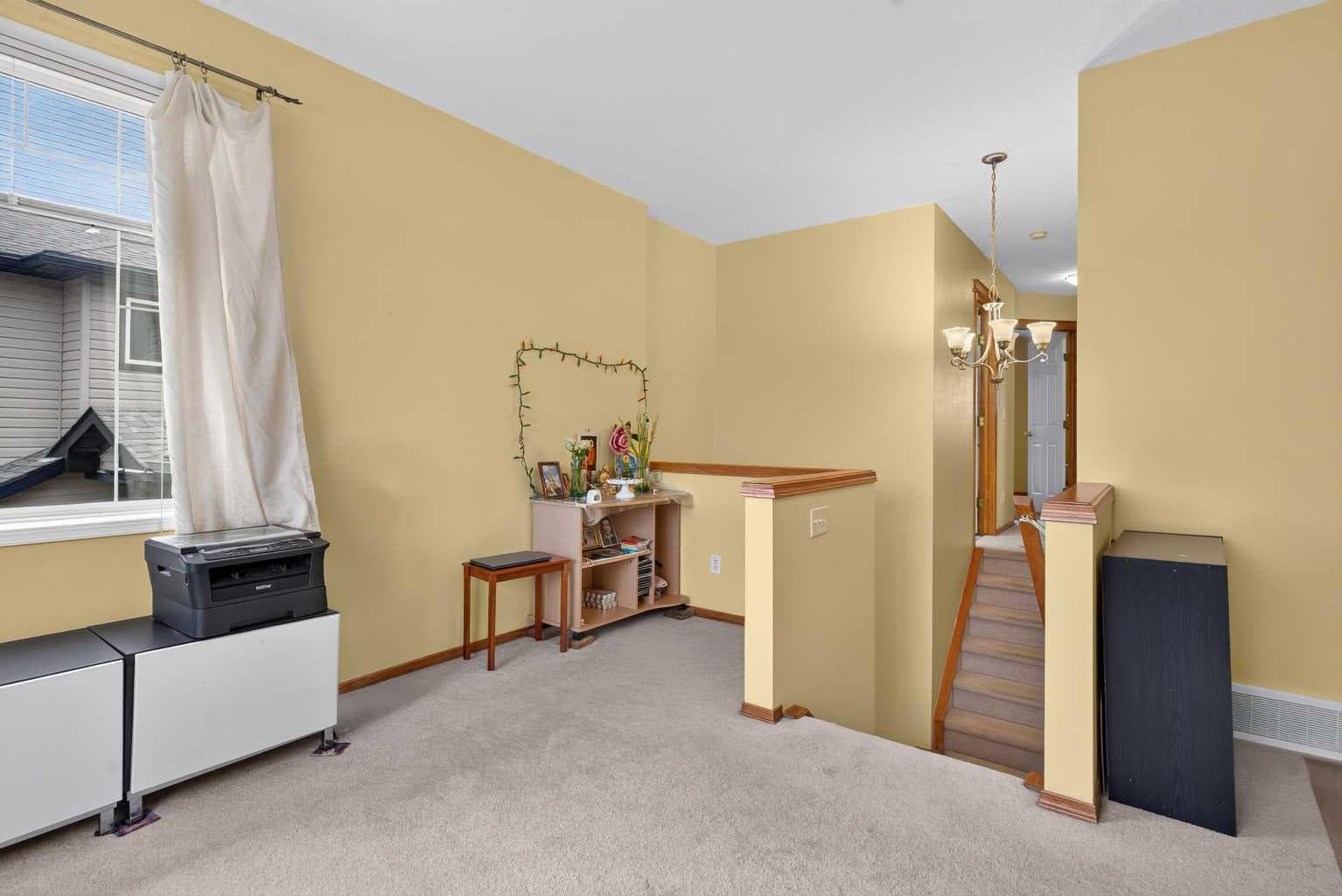 45 Arbour Crest Terrace NW