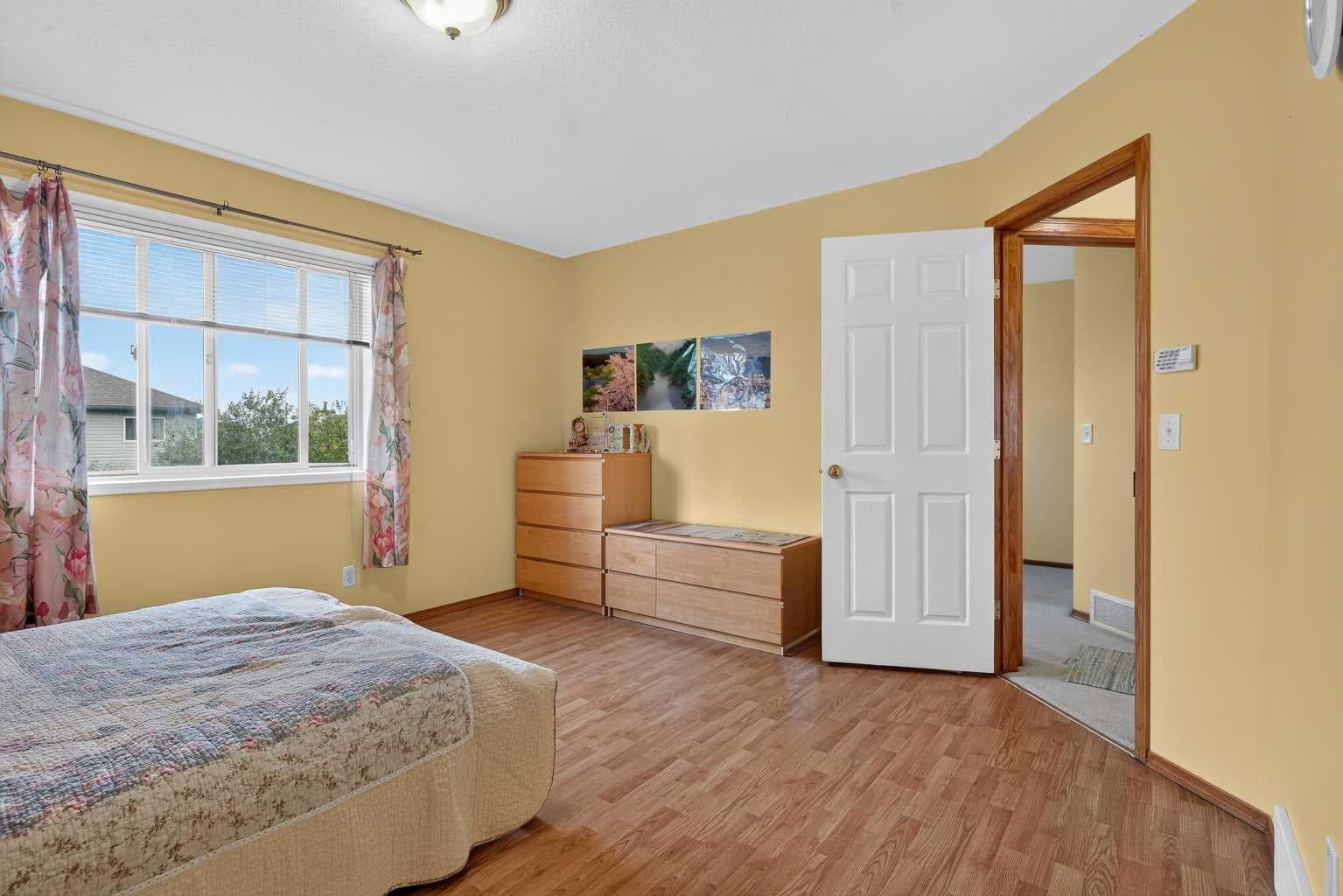 45 Arbour Crest Terrace NW