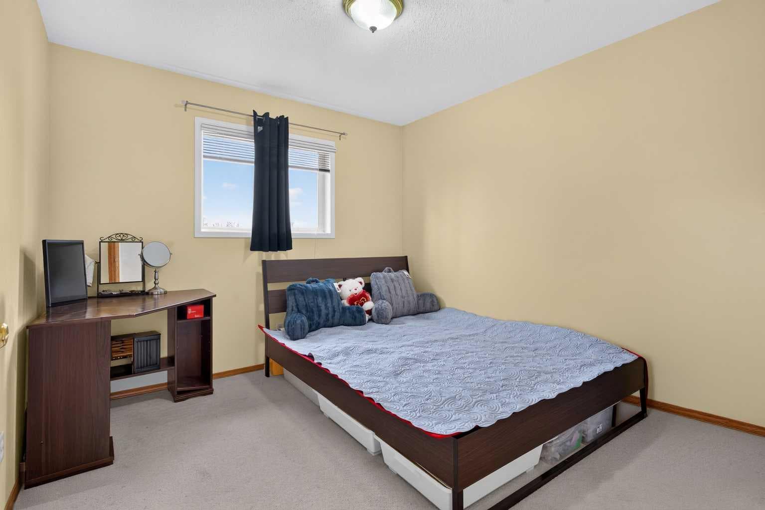 45 Arbour Crest Terrace NW