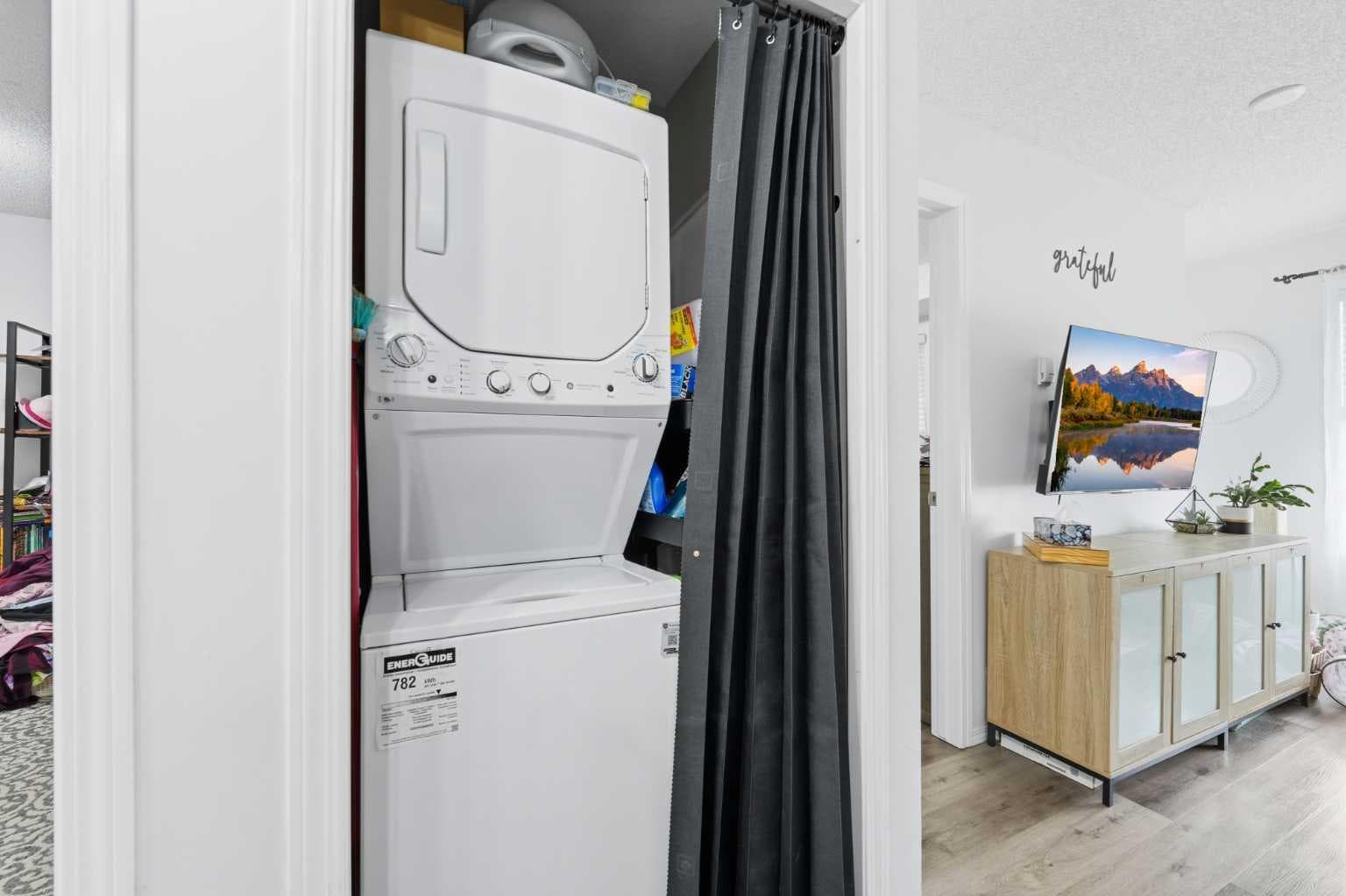 1308, 625 Glenbow Drive 